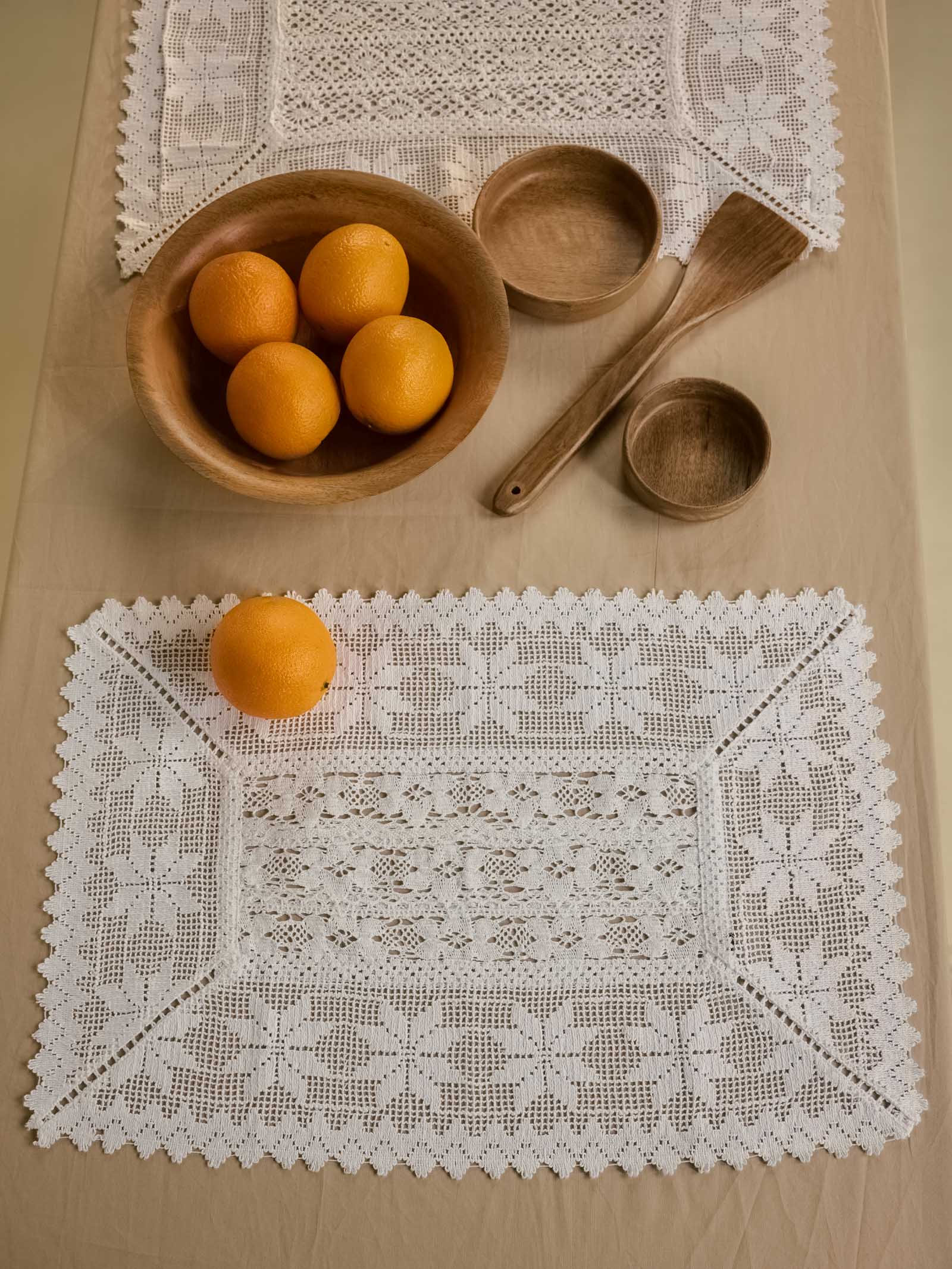 Grandma's Era Table Mat