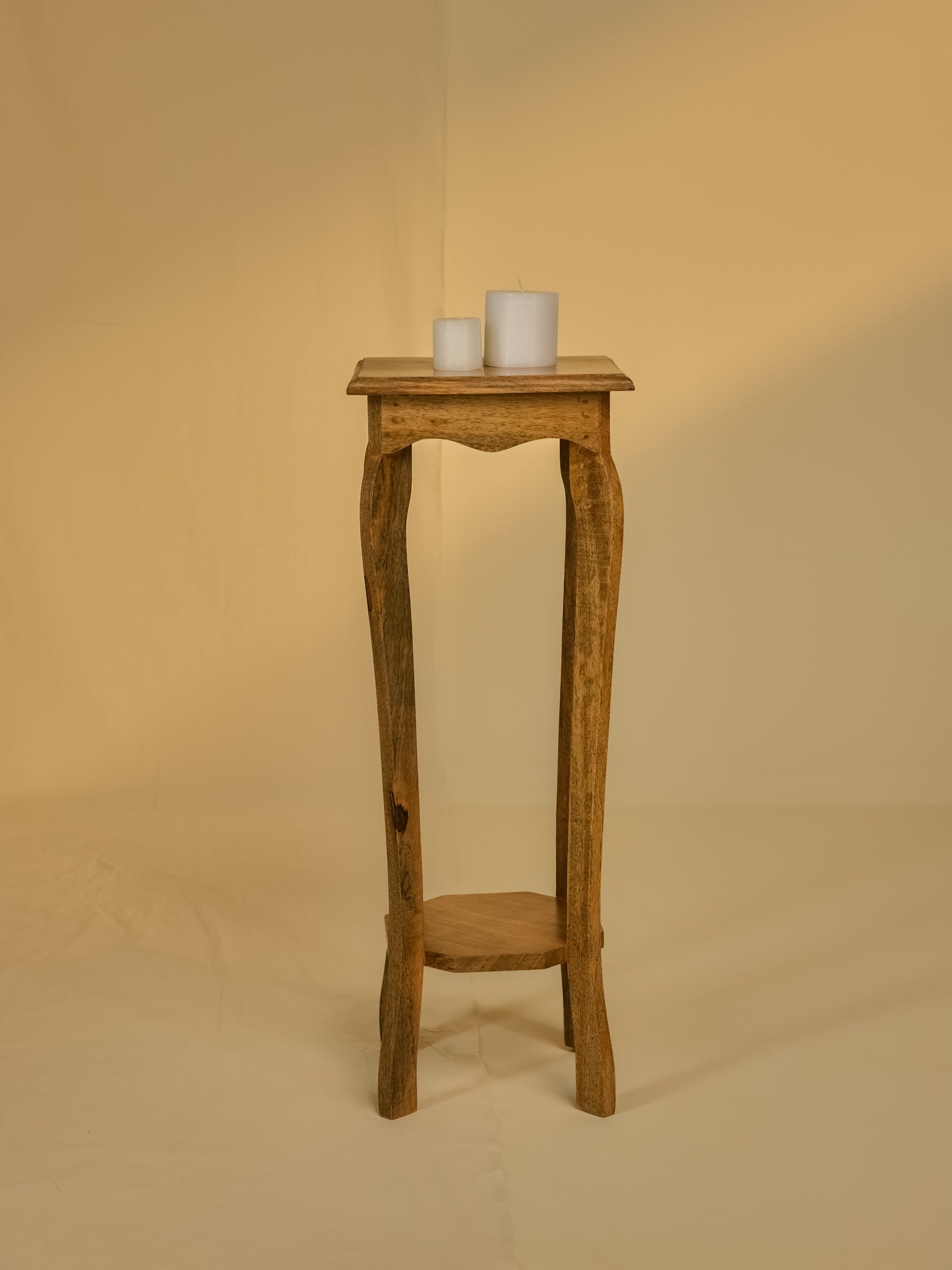 Corner Table