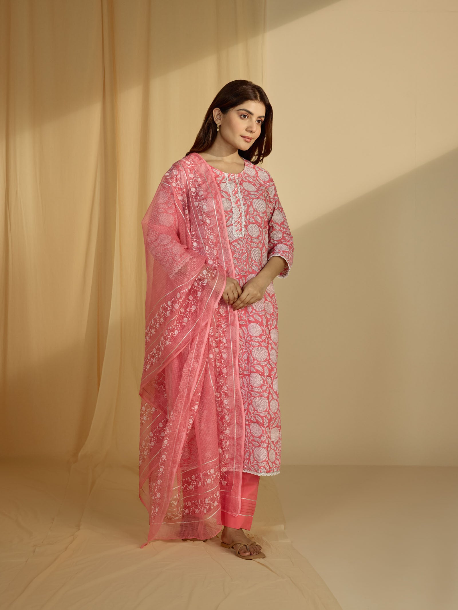 Too Pink Kota Dupatta