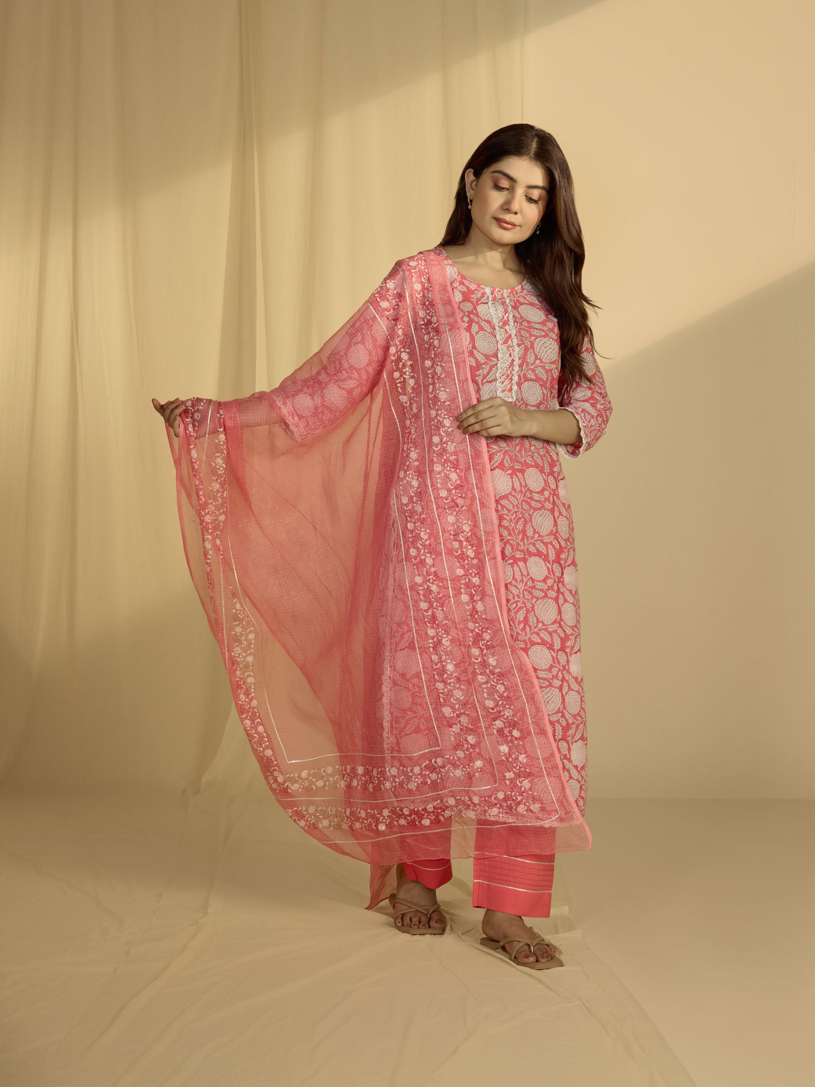Too Pink Kota Dupatta