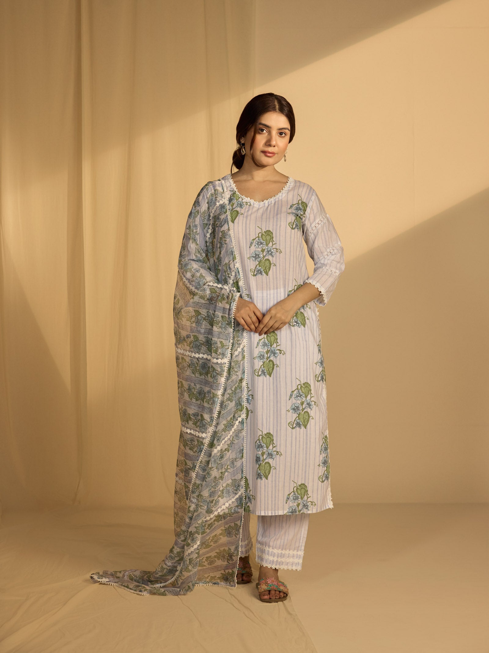 Elephant Creeper Kota Dupatta