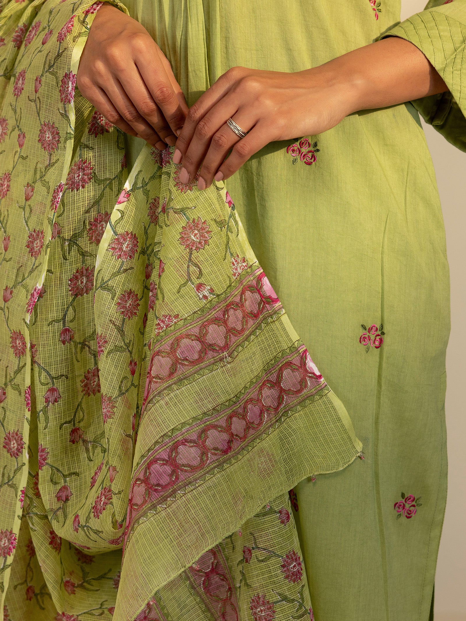 The Artisans Lush Kota Dupatta