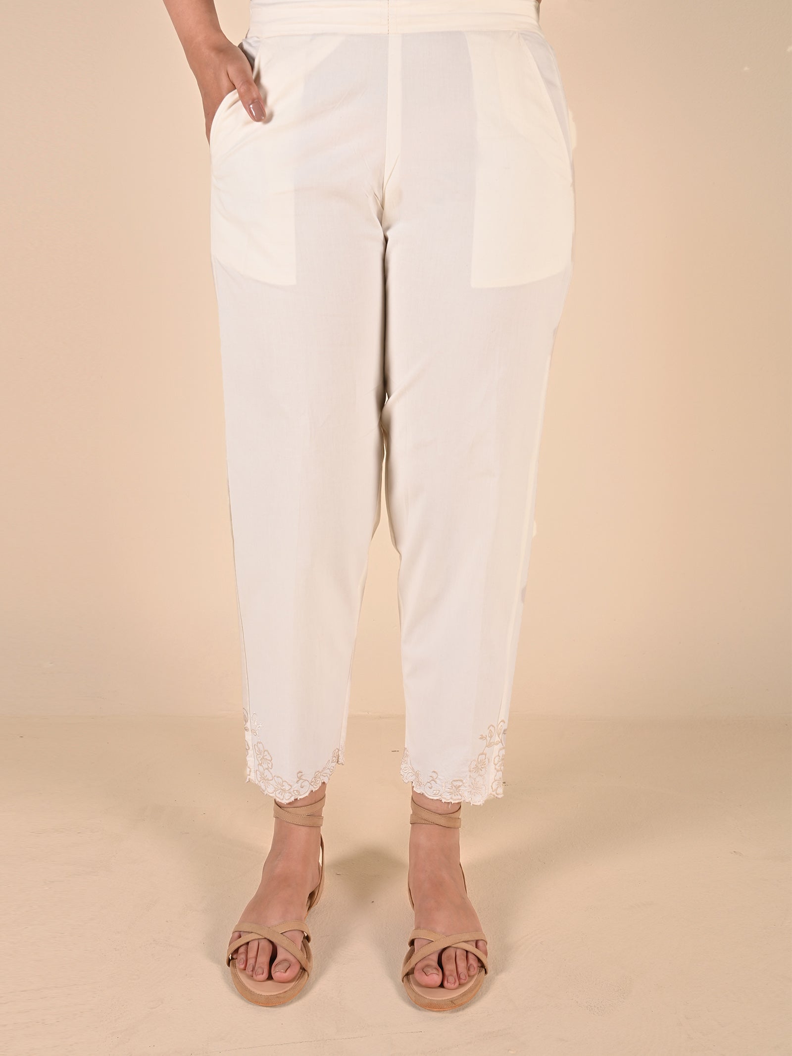 Cutwork Cream Cotton Seriously Short Pant