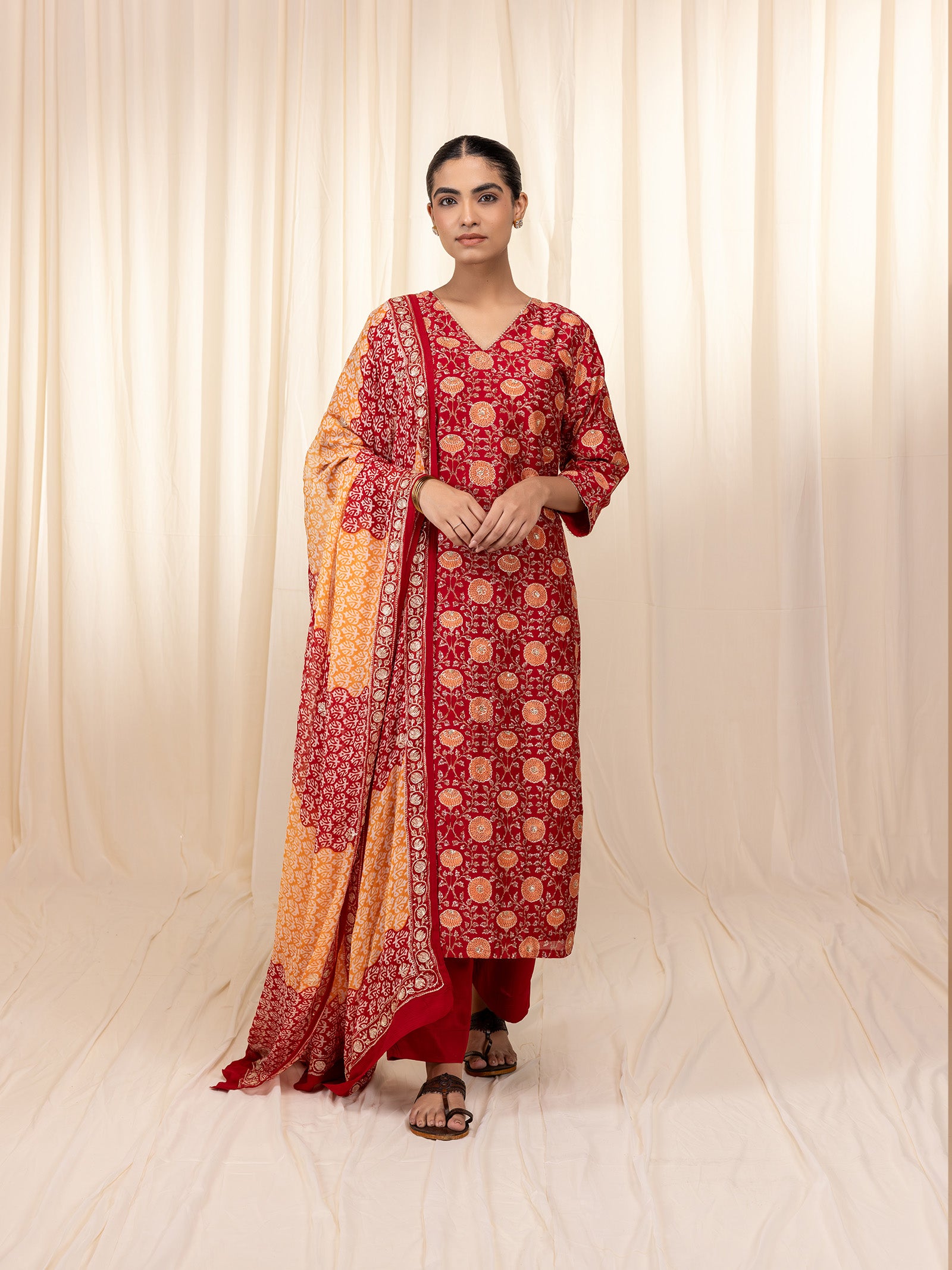 Sakhi Saheliya Red Chiffon Dupatta