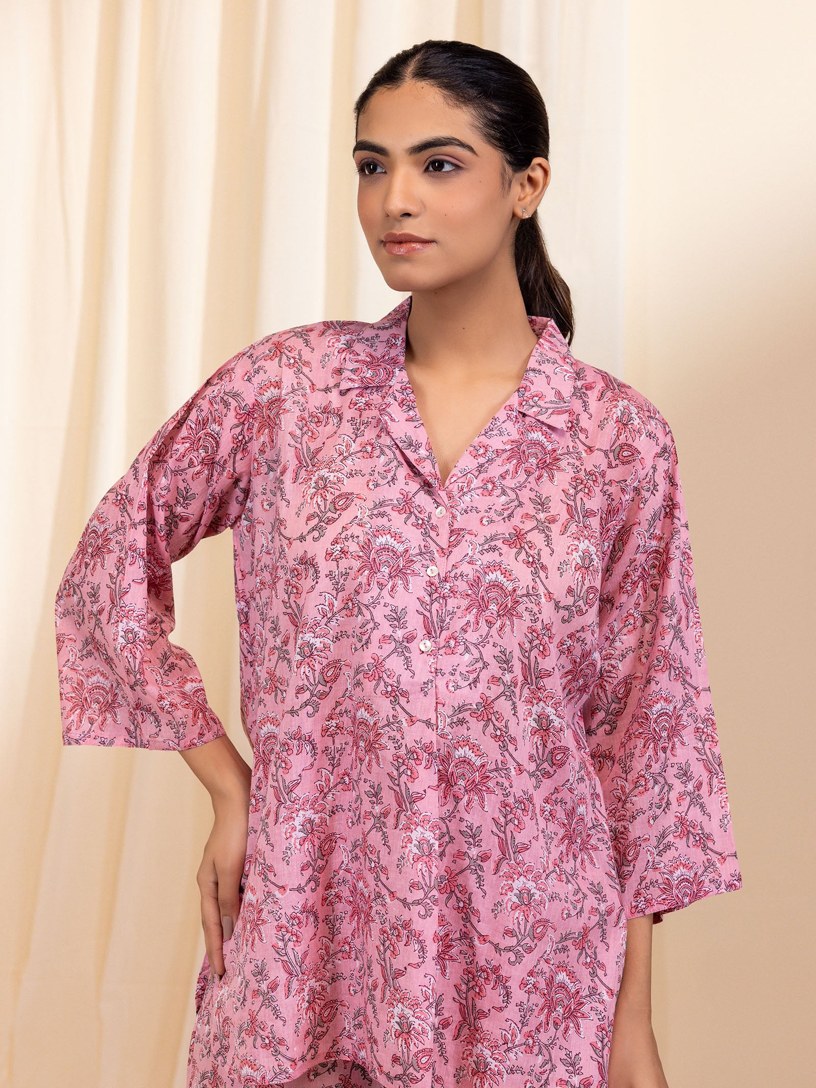 Cinnamon Roll Collared Voile Night Suit