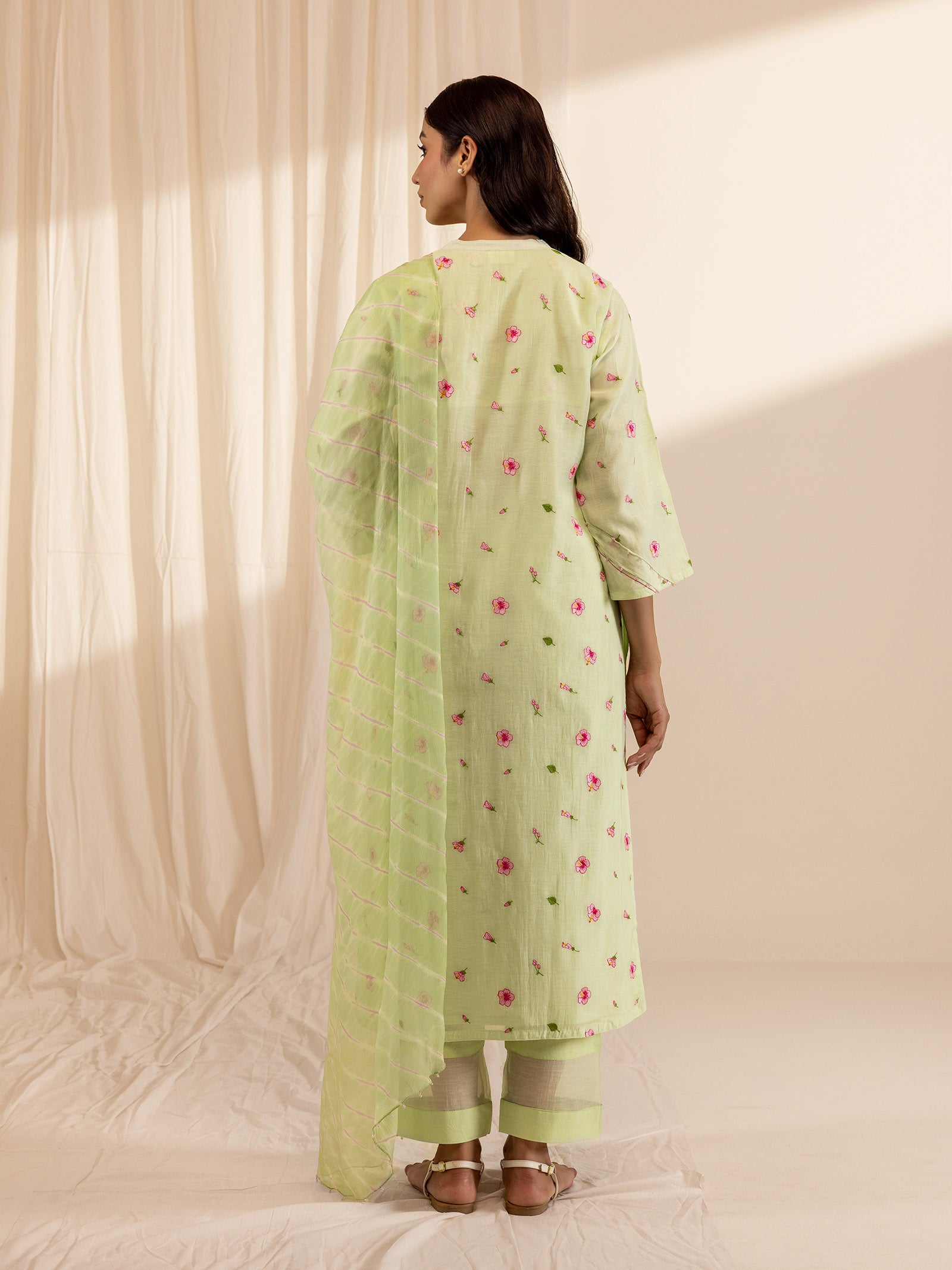 Alice In Wonderland Green Chiffon Dupatta
