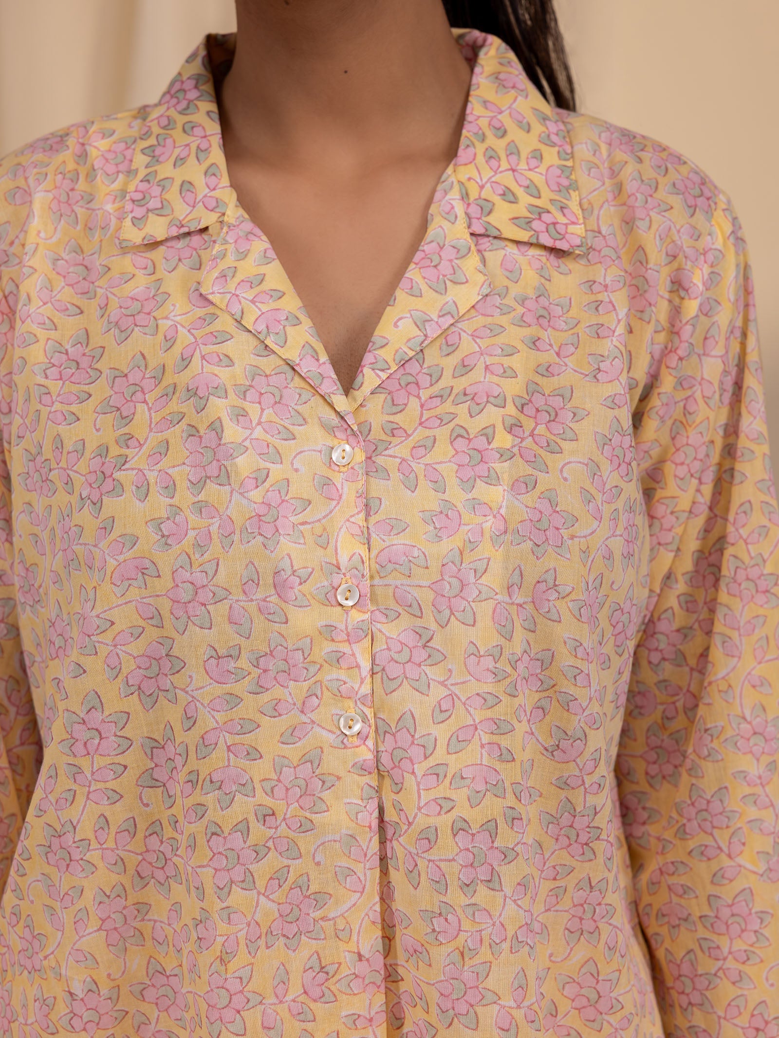 Lemon Blossom Collared Voile Night Suit