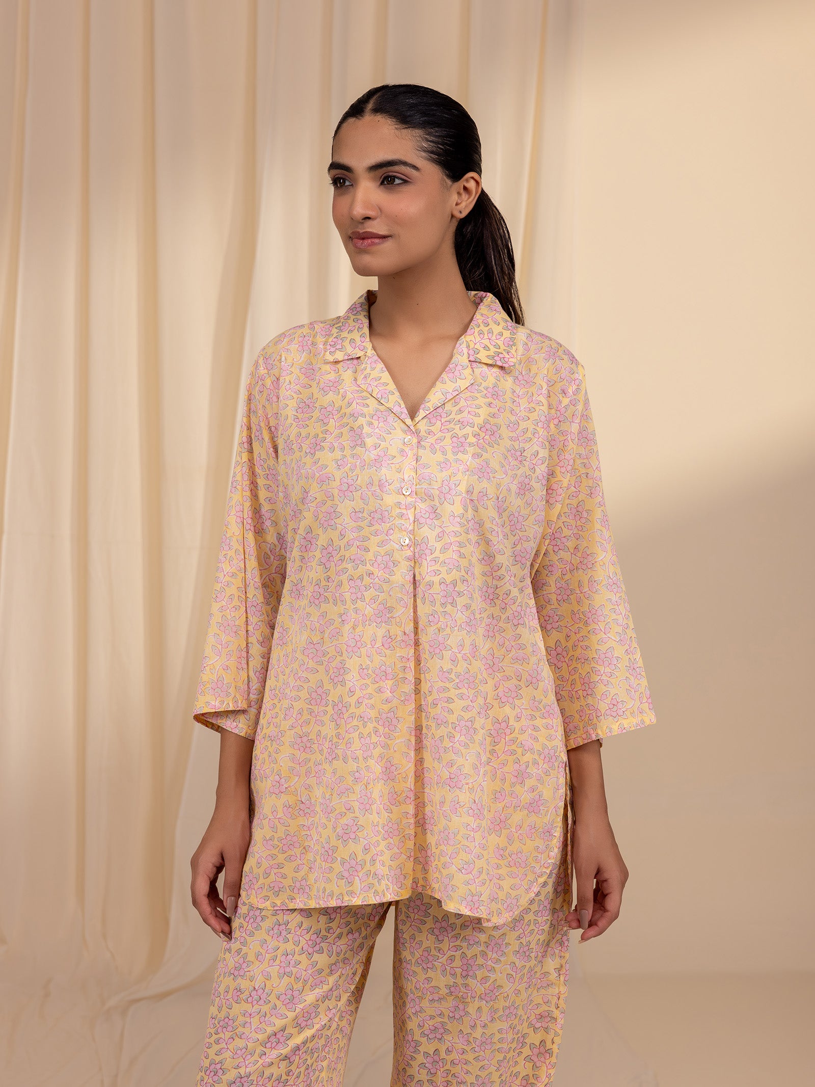 Lemon Blossom Collared Voile Night Suit