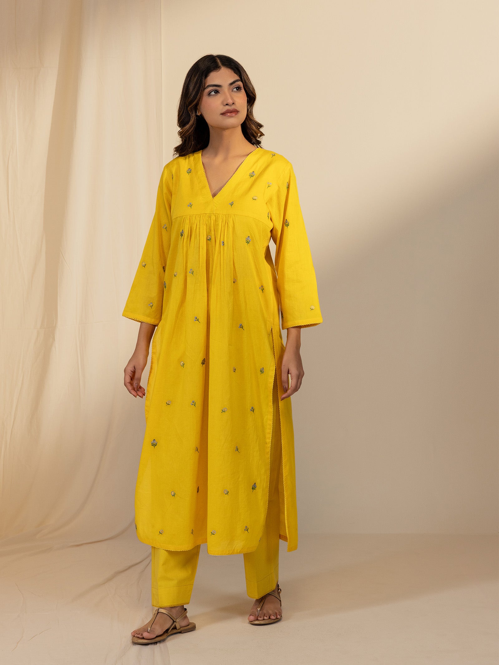 The Artisans Gold Voile Kurta