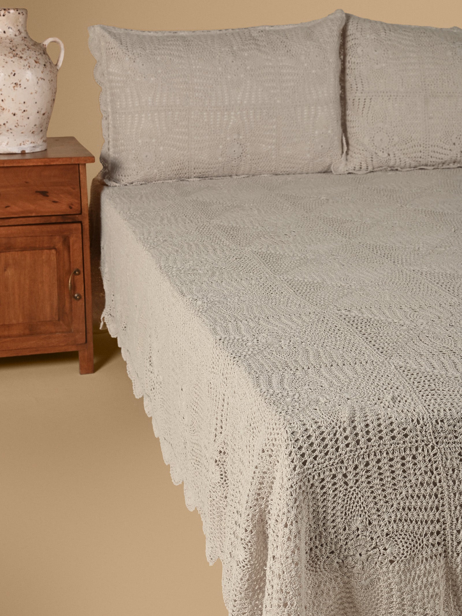 Crochet Classic Bed Cover
