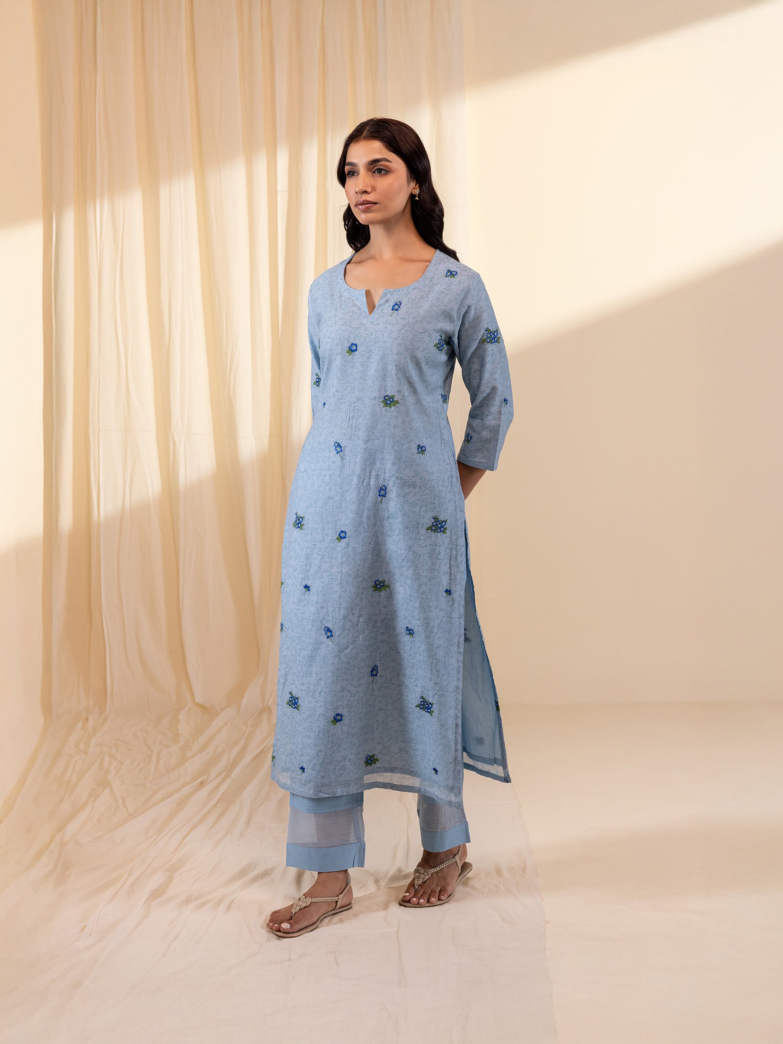 Alice In Wonderland Blue Chanderi Kurta