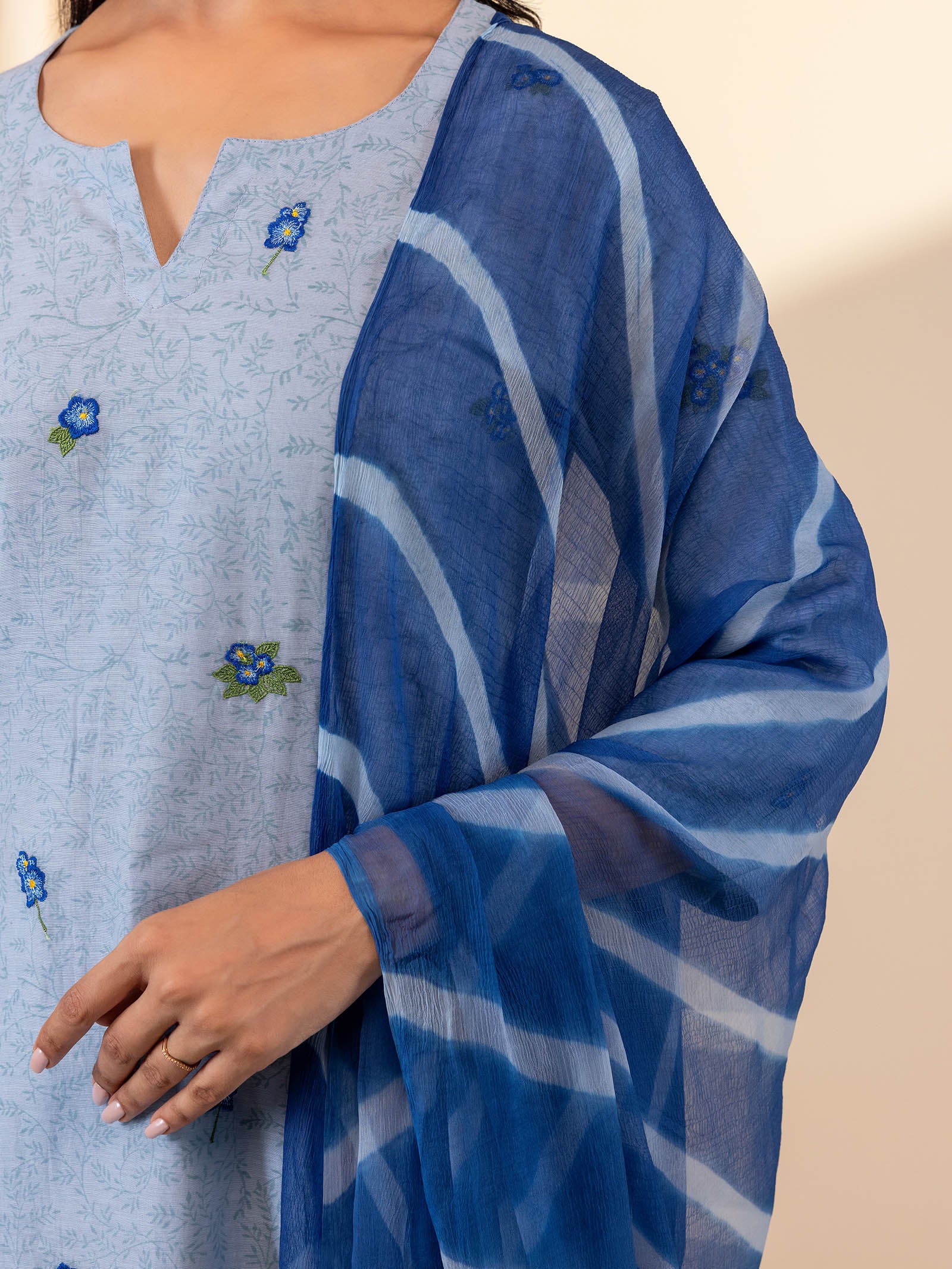 Alice In Wonderland Blue Chiffon Dupatta