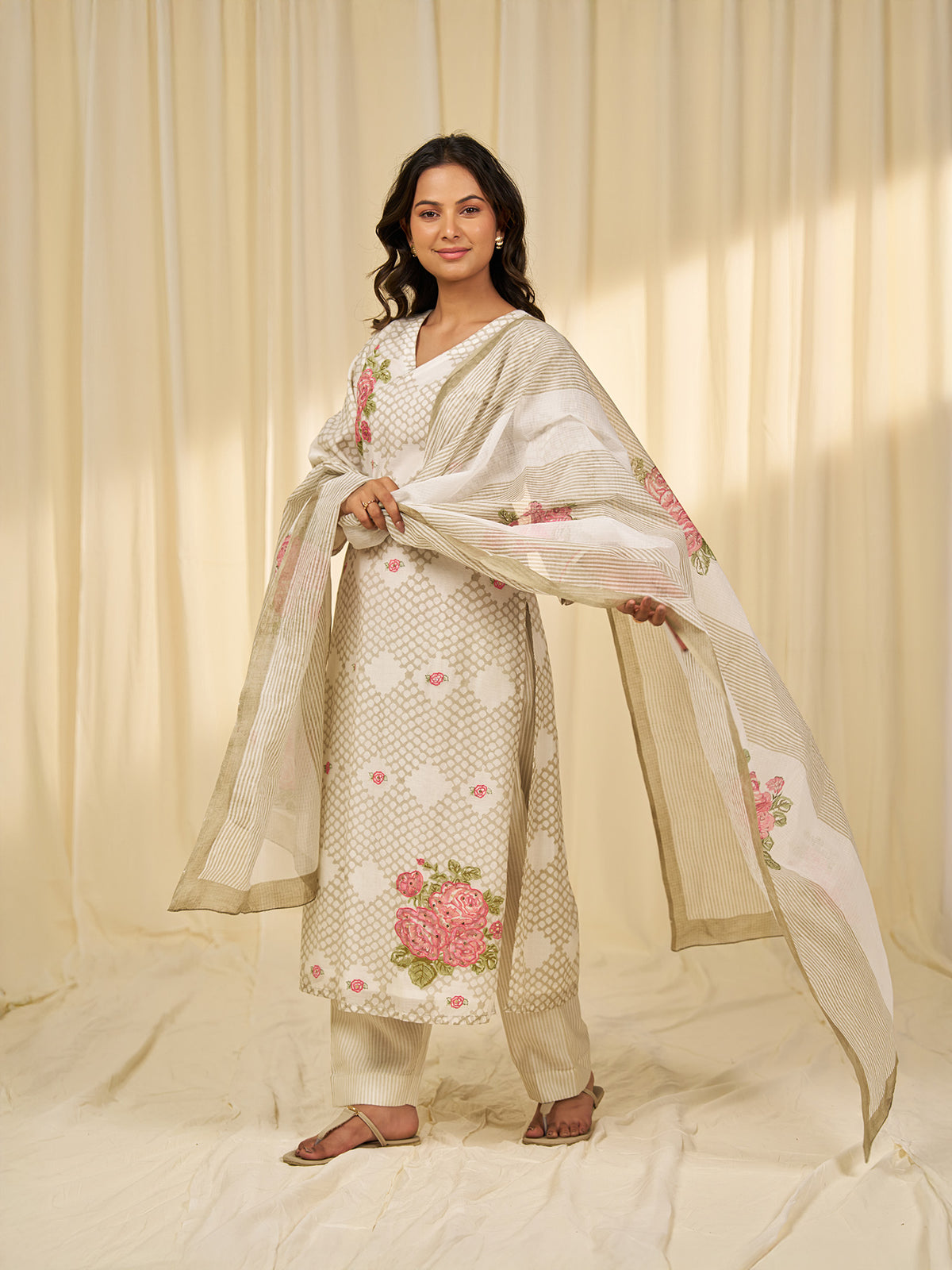 Bare Ivory Rosa Kota Dupatta