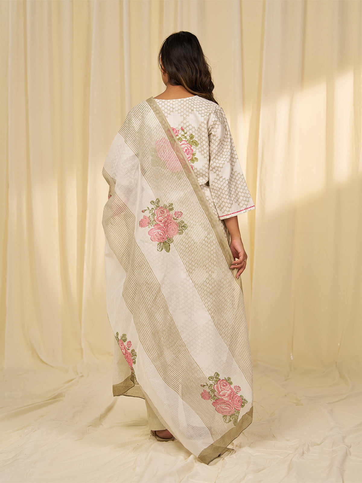 Bare Ivory Rosa Kota Dupatta