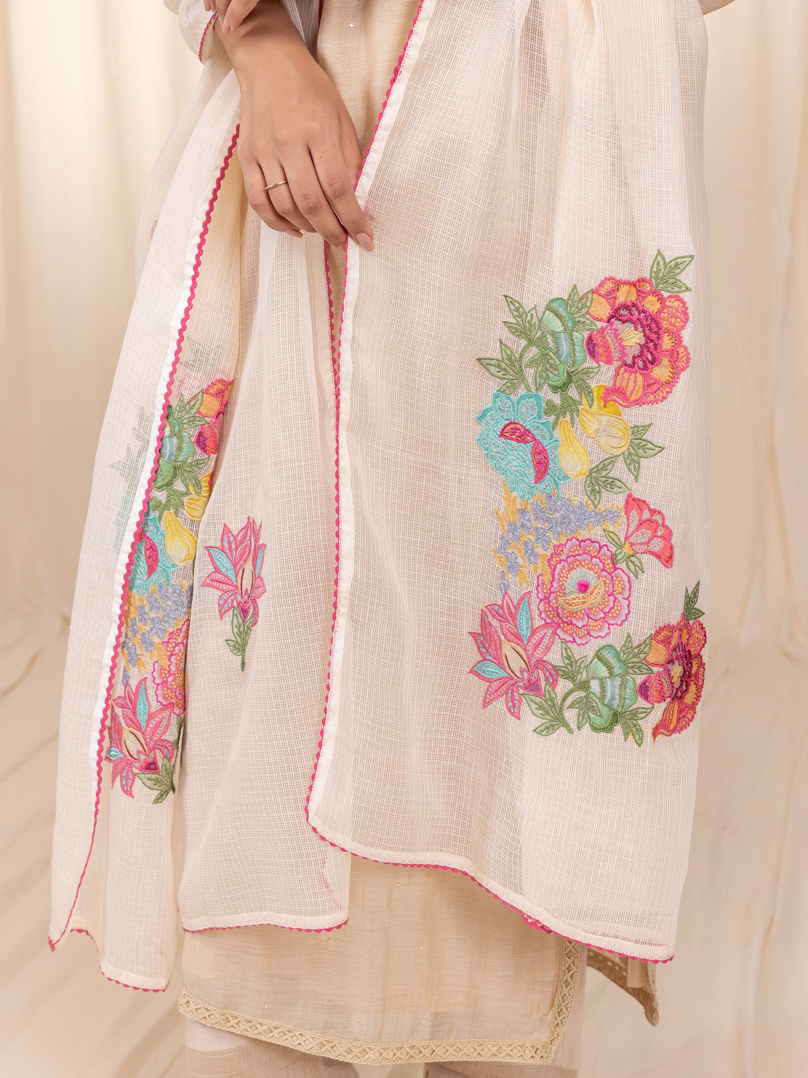 Blooming Paradise Kota Dupatta