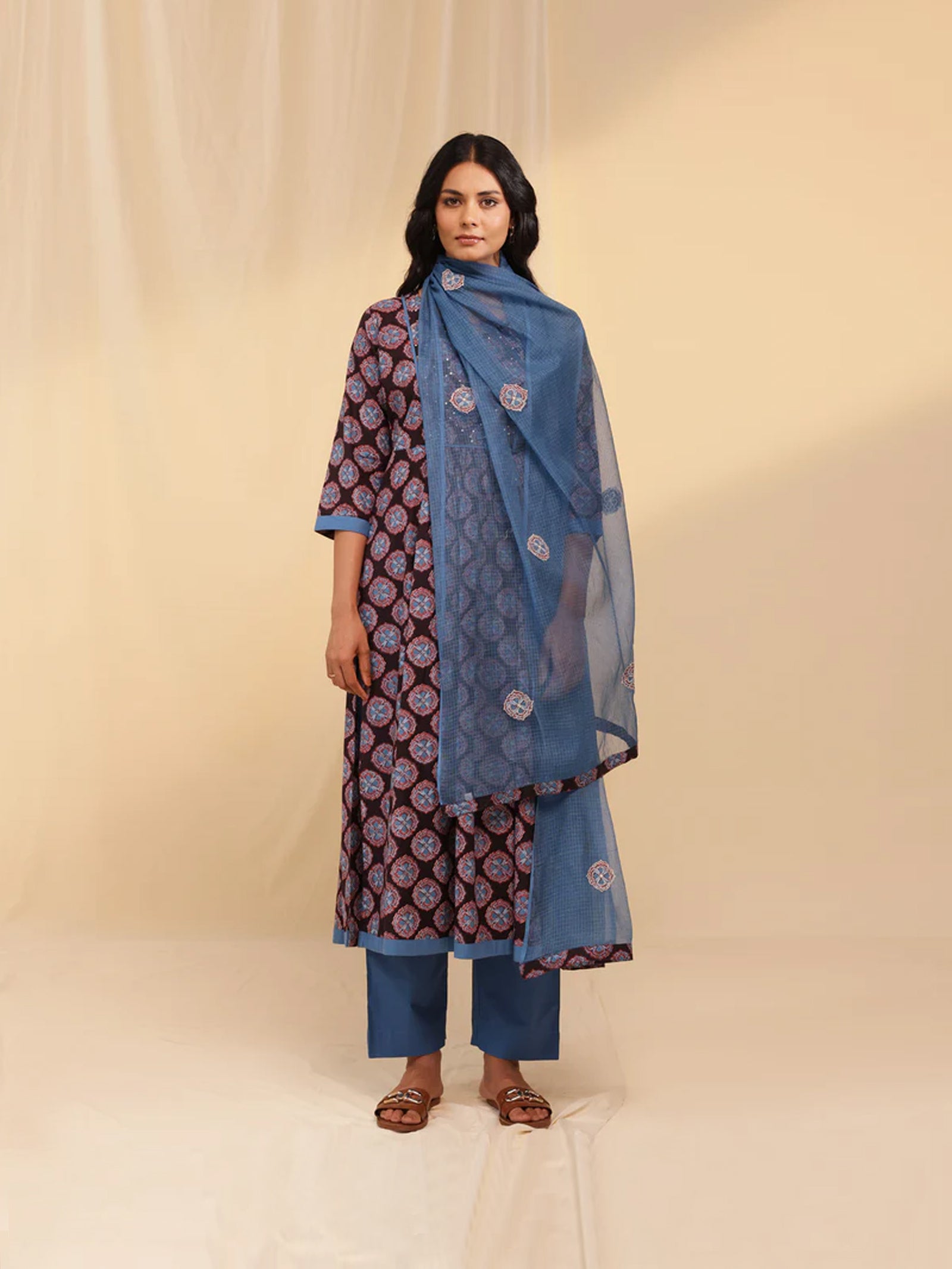 Blue Buttons Kota Dupatta