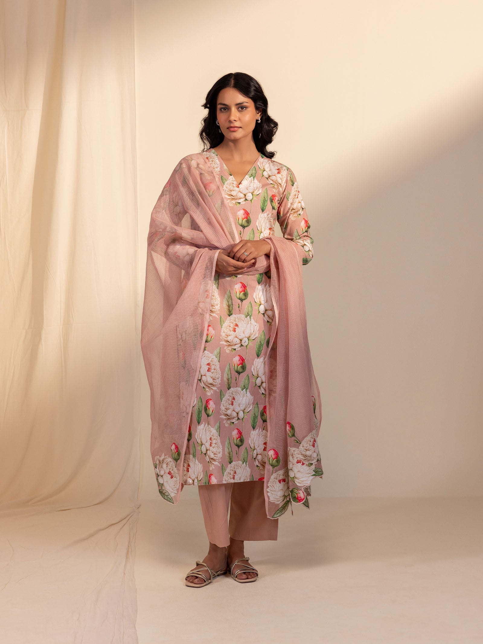 Bold And Beautiful Cotton Kurta - (Peach)