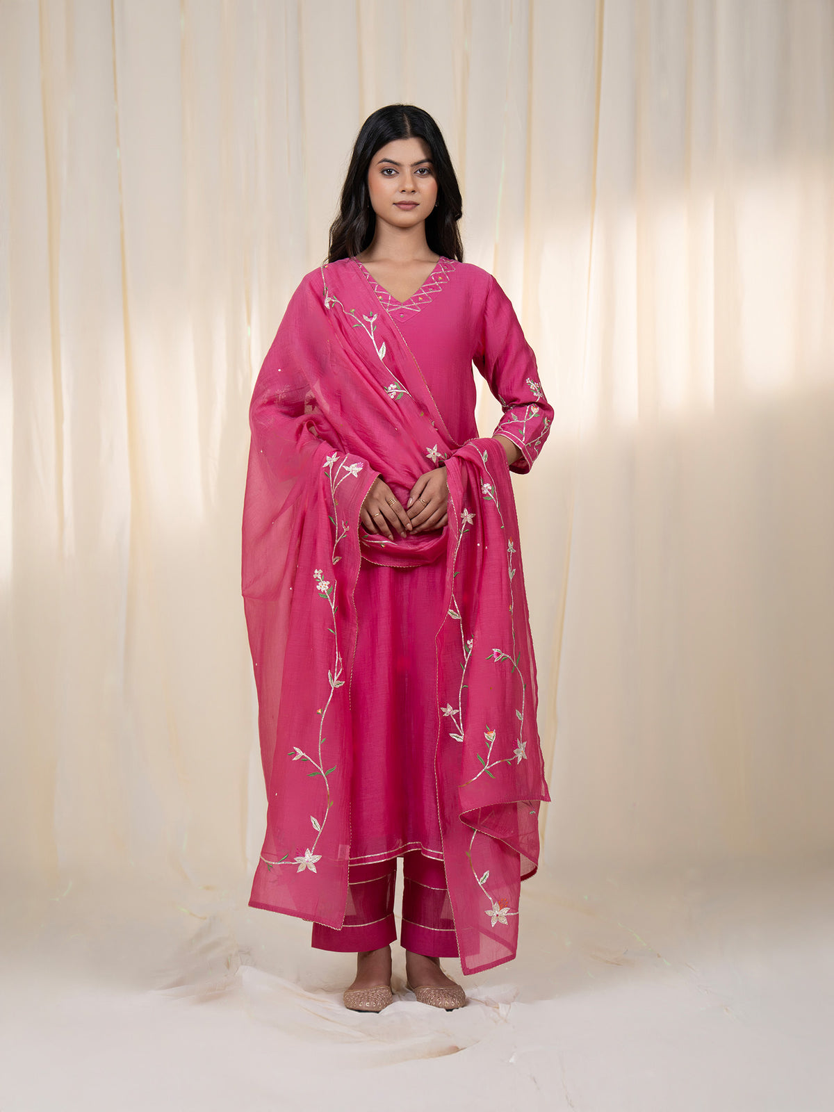 Chama-Cham Magenta Chanderi Dupatta