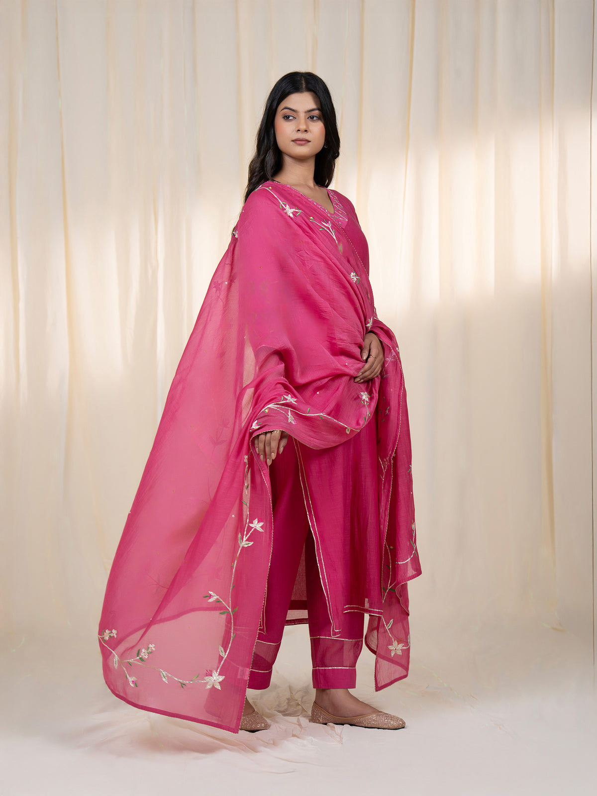 Chama-Cham Magenta Chanderi Dupatta