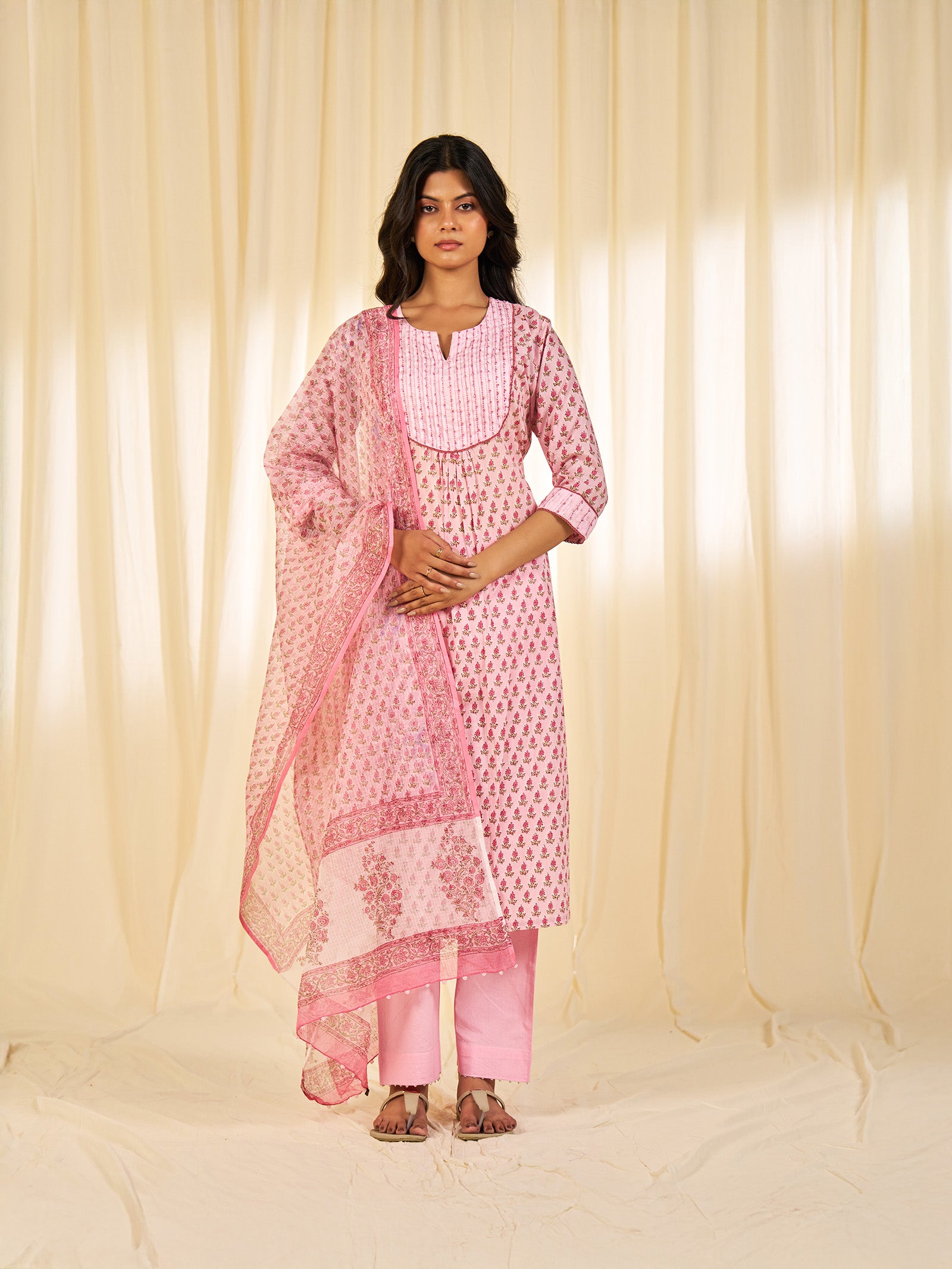 Chhoti Pink Kota Dupatta