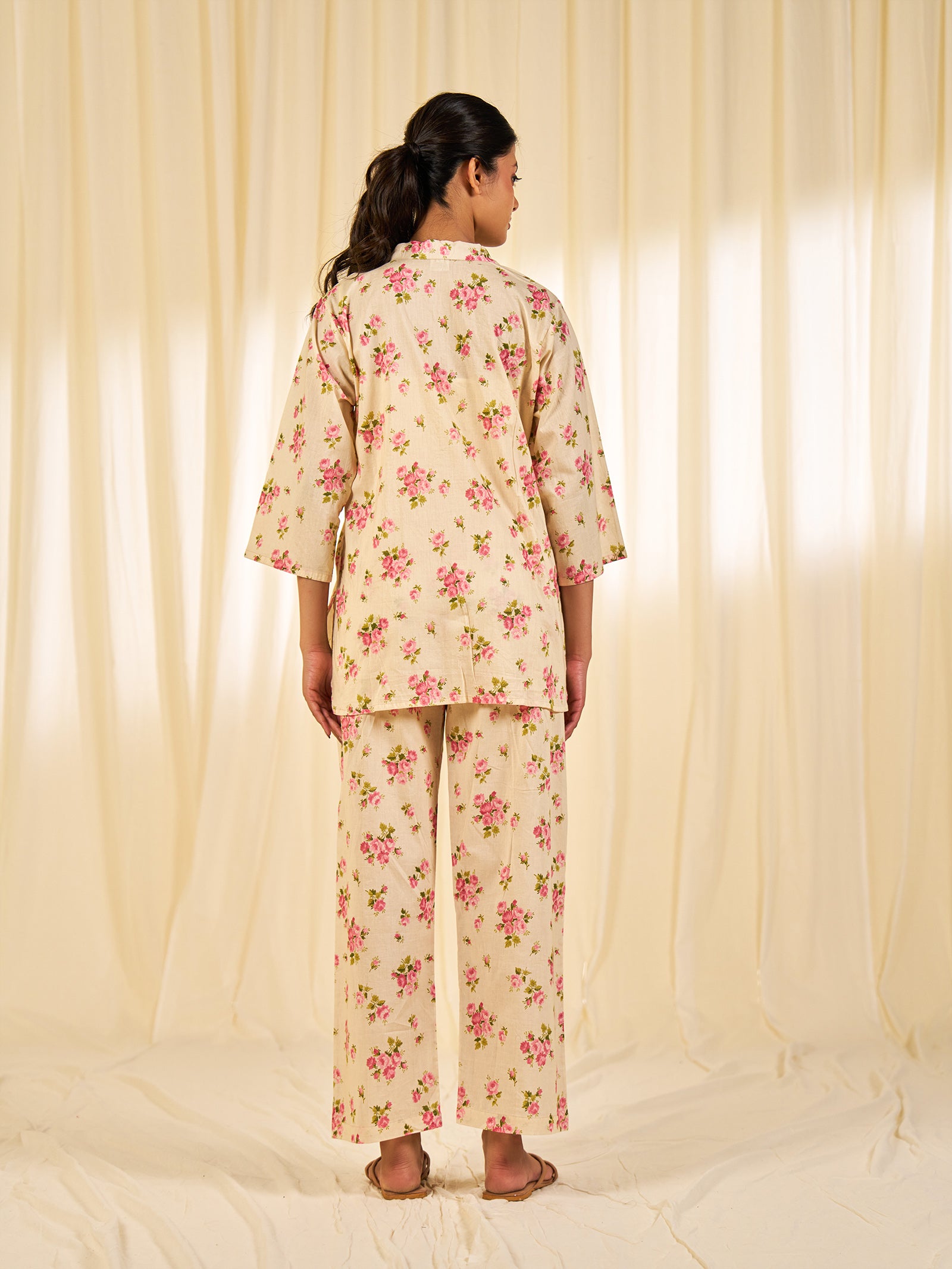 Cottage Rose Collared Cotton Night Suit
