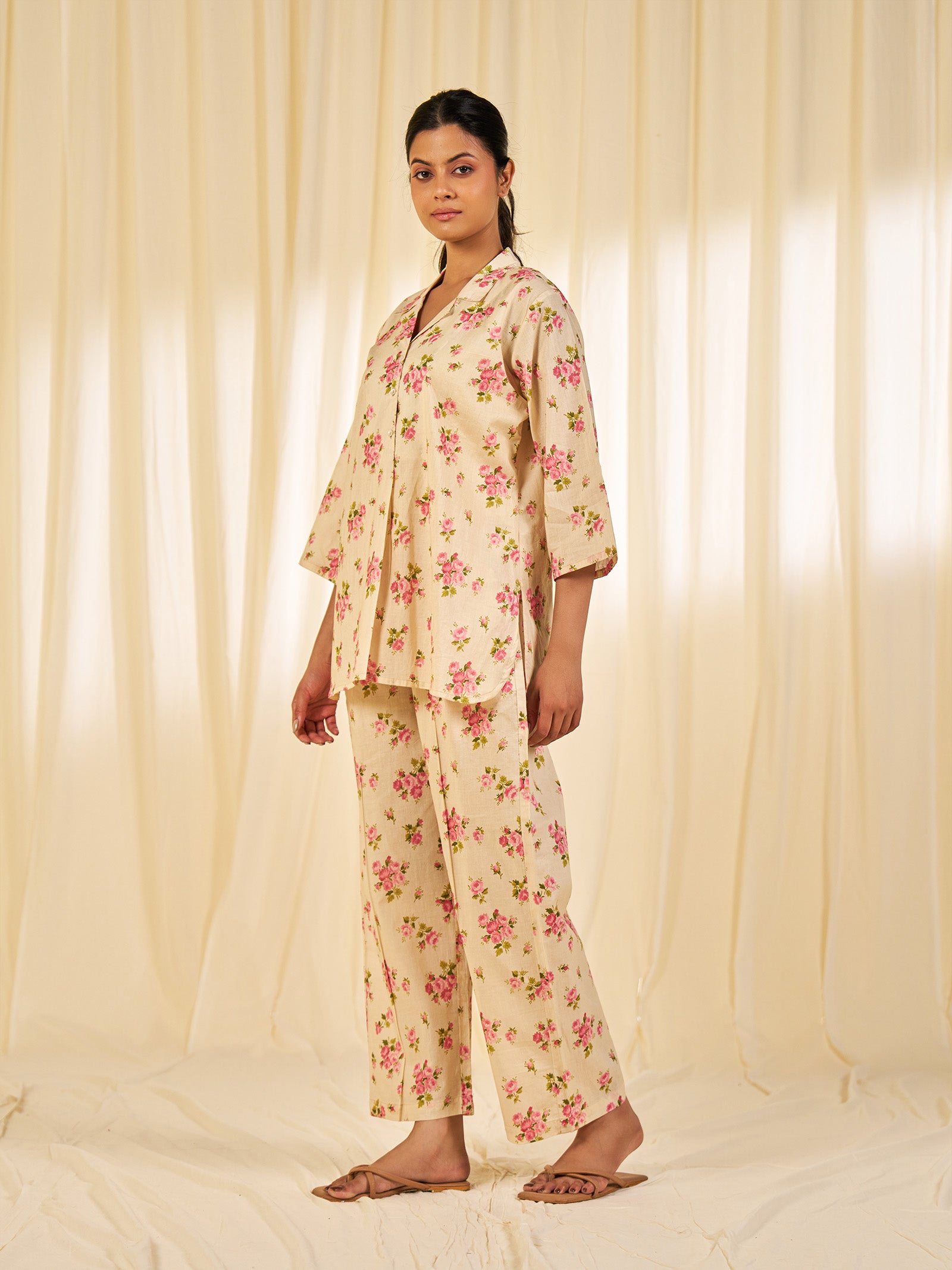 Cottage Rose Collared Cotton Night Suit