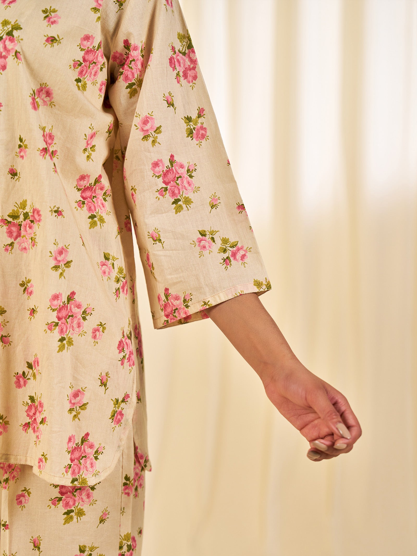 Cottage Rose Collared Cotton Night Suit