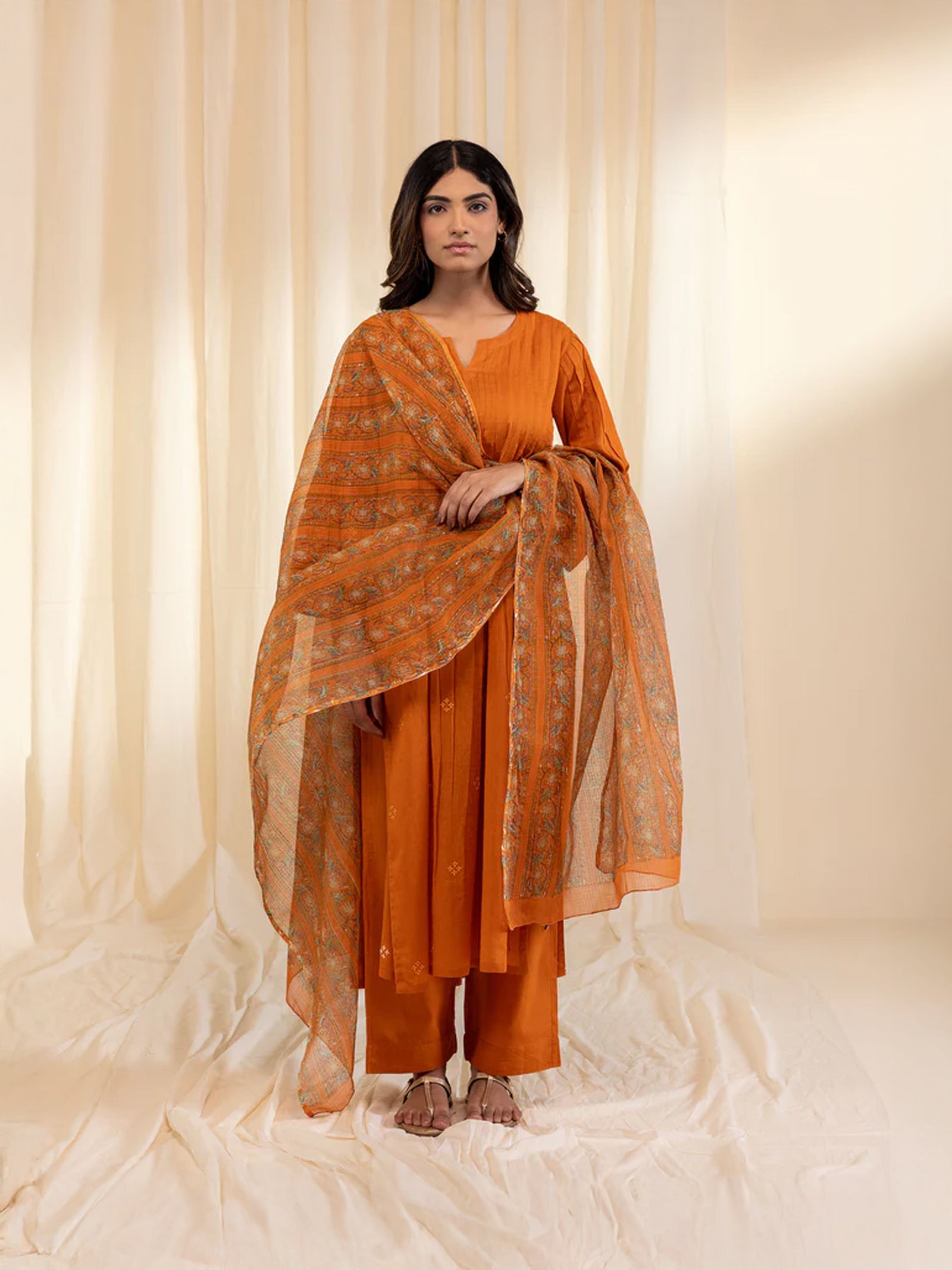 Fire Kota Dupatta