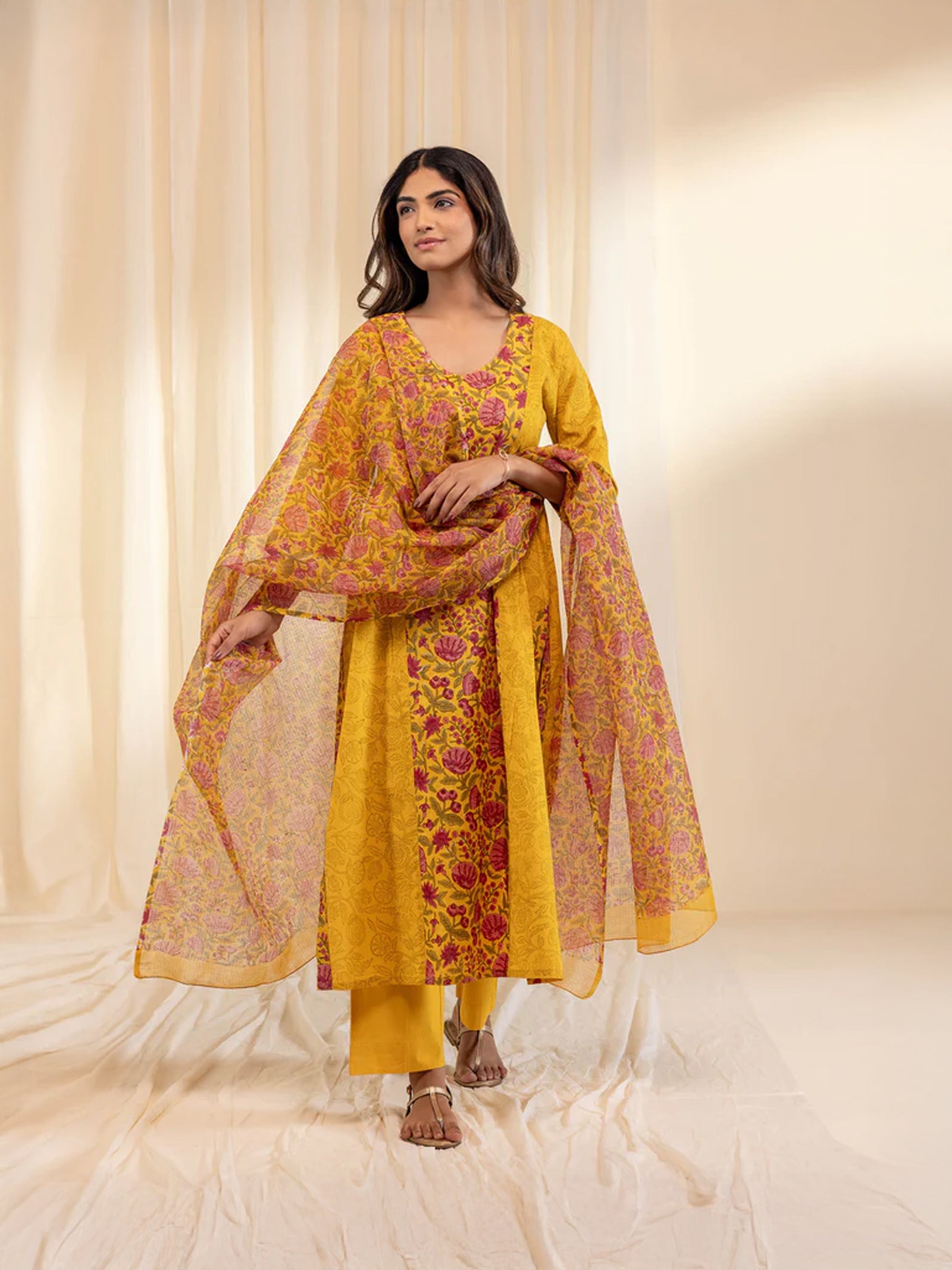 Mustard Raspberries Kota Dupatta
