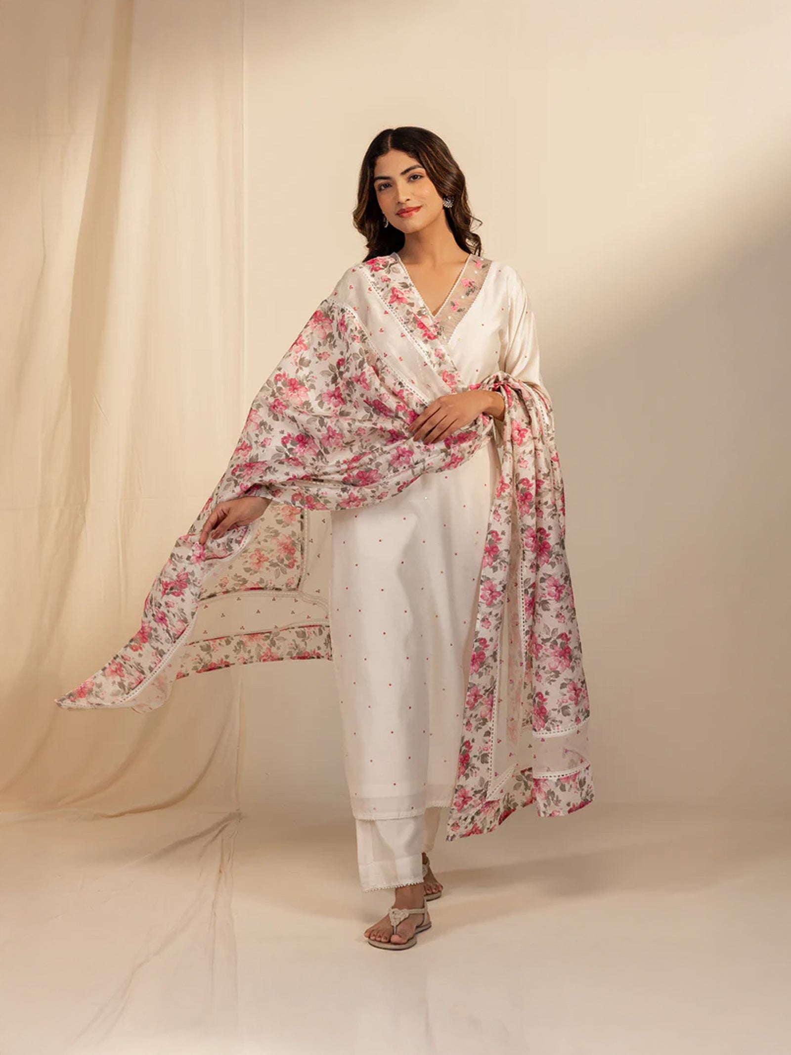 Pearl Petals Chanderi Dupatta
