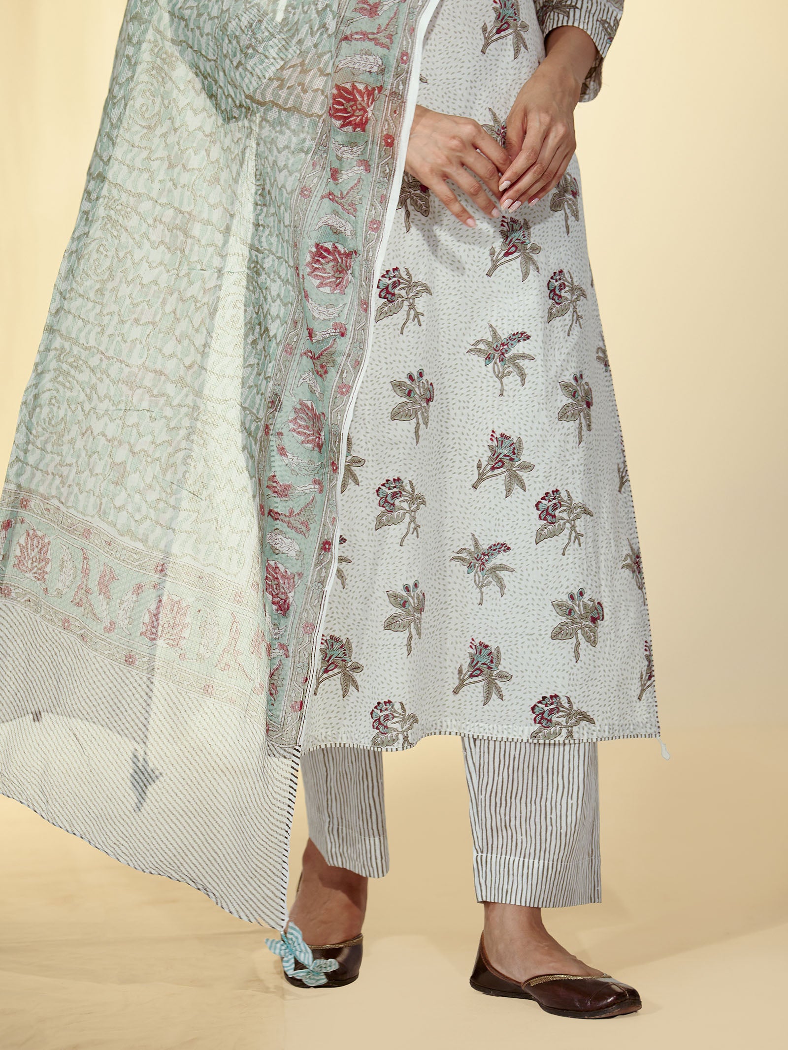 Twisty Kota Dupatta