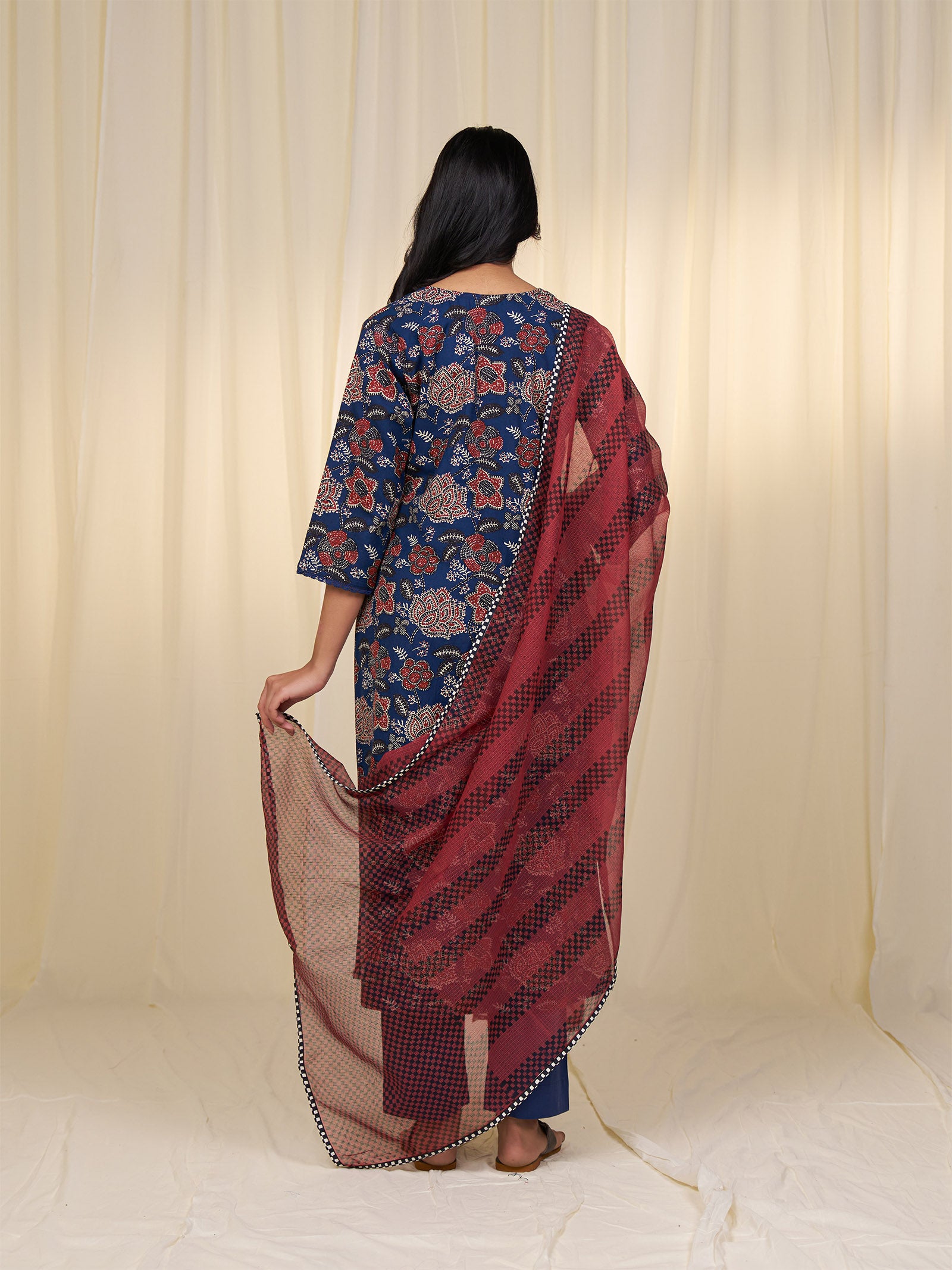 New Dimensions Kota Dupatta