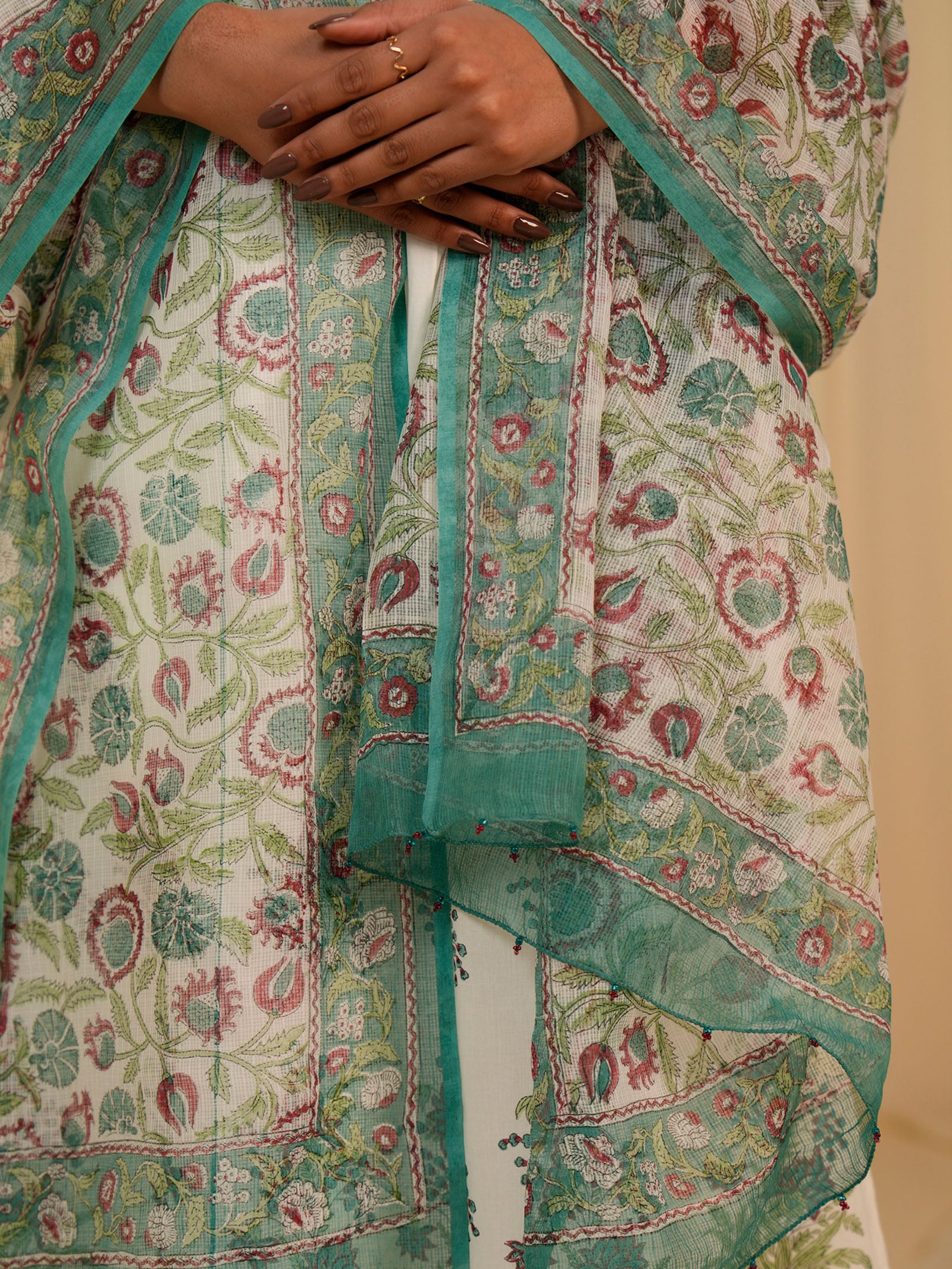 R3 Kota Dupatta