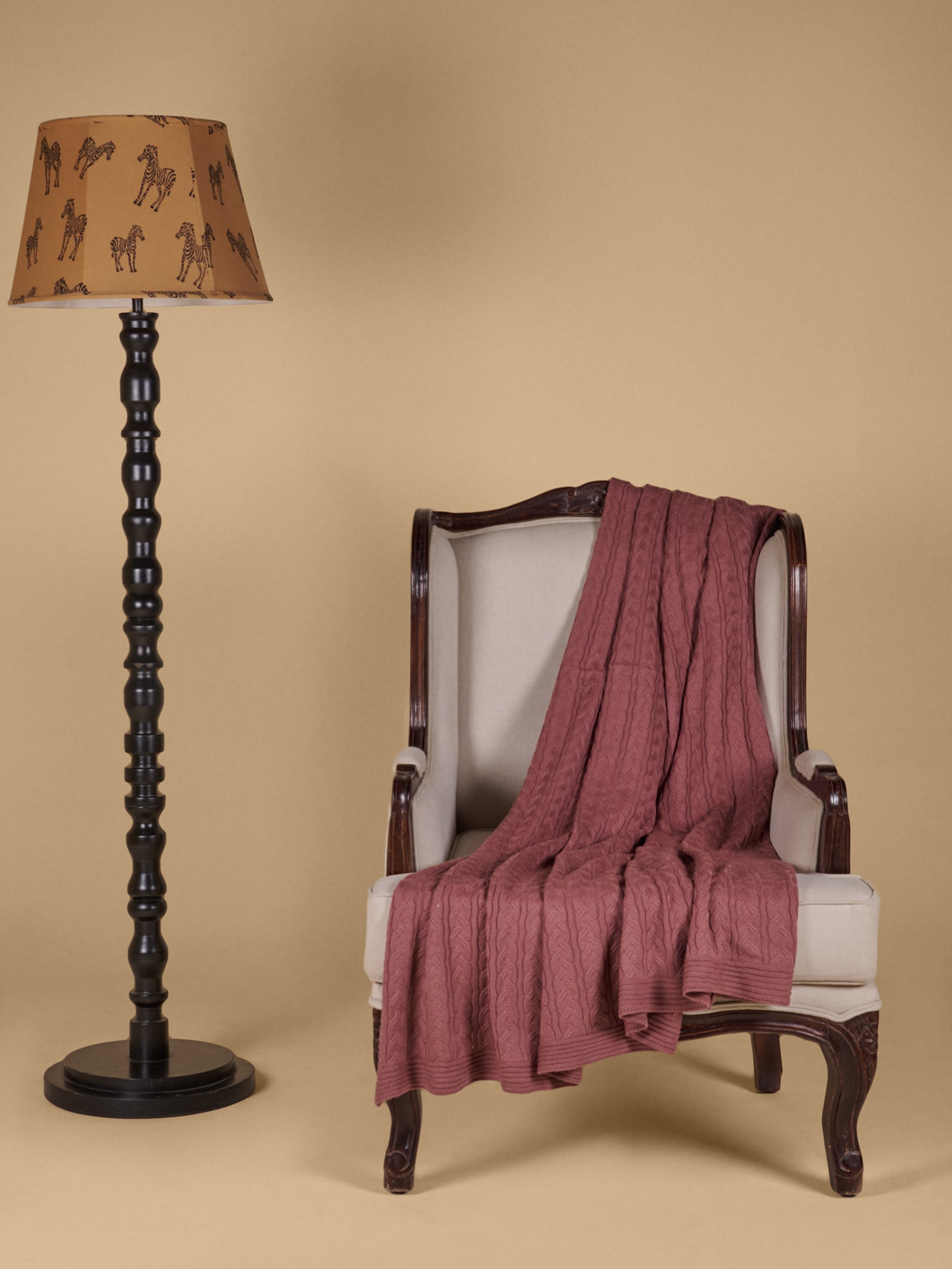 Woolen Knitted Blushwood Blanket