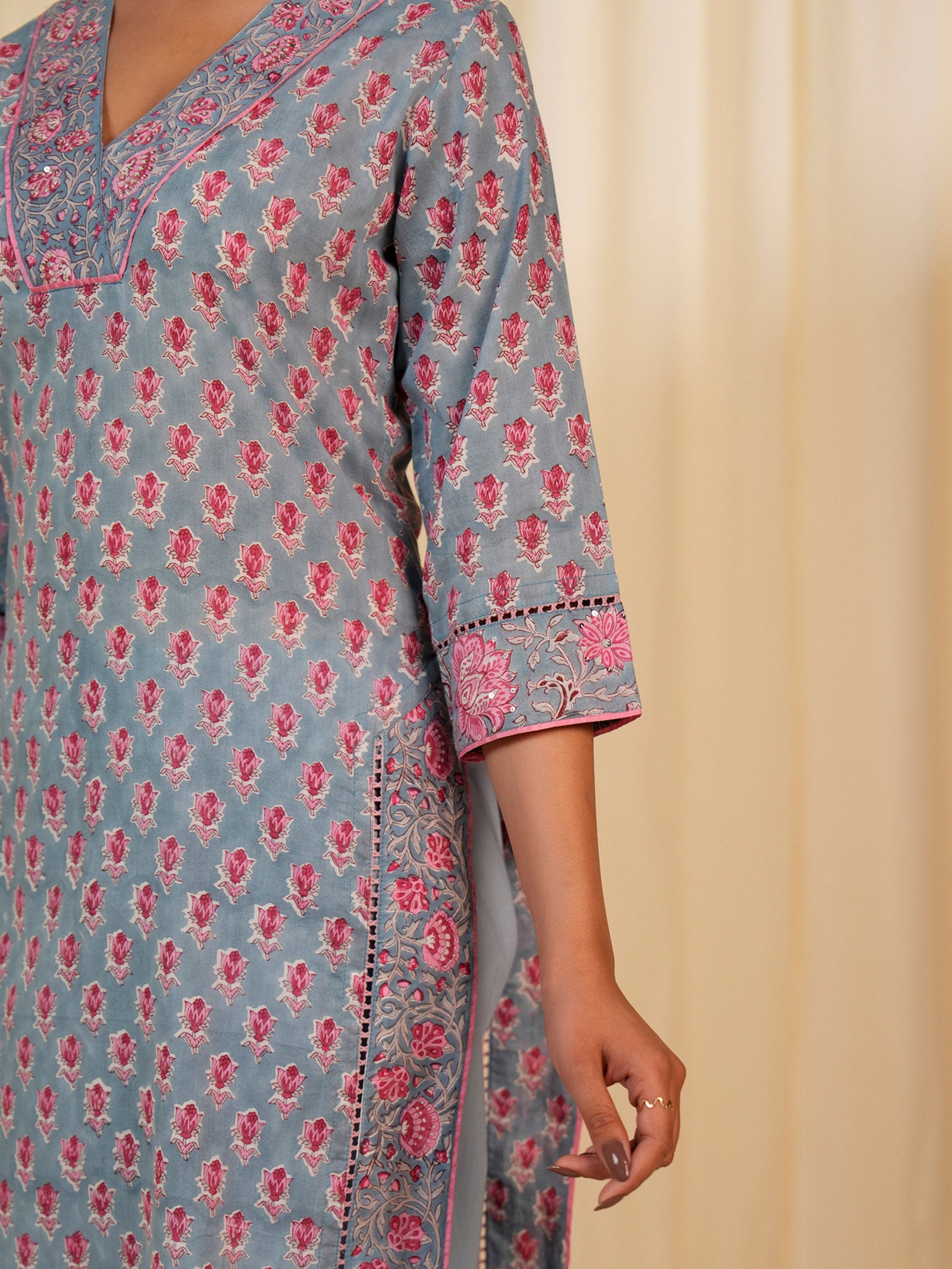 Faguni Boota Cotton Kurta