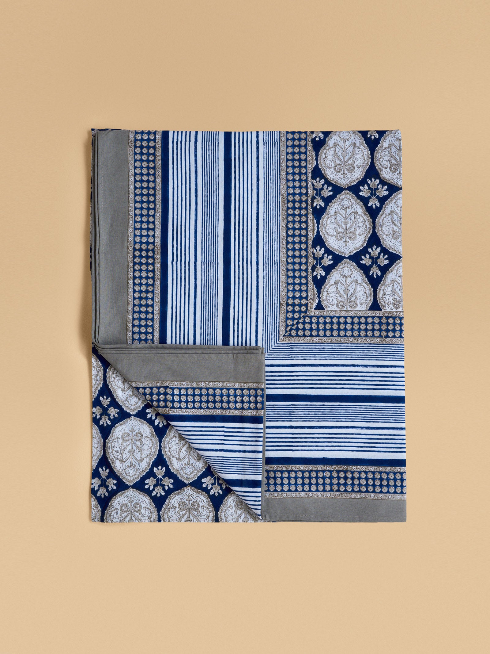 Fateh Sagar Bed Cover