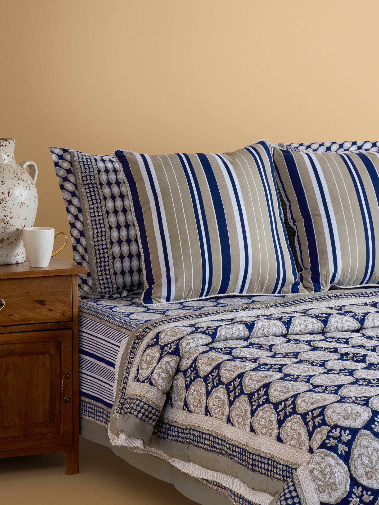 Fateh Sagar 20" x 20" Cushion Cover