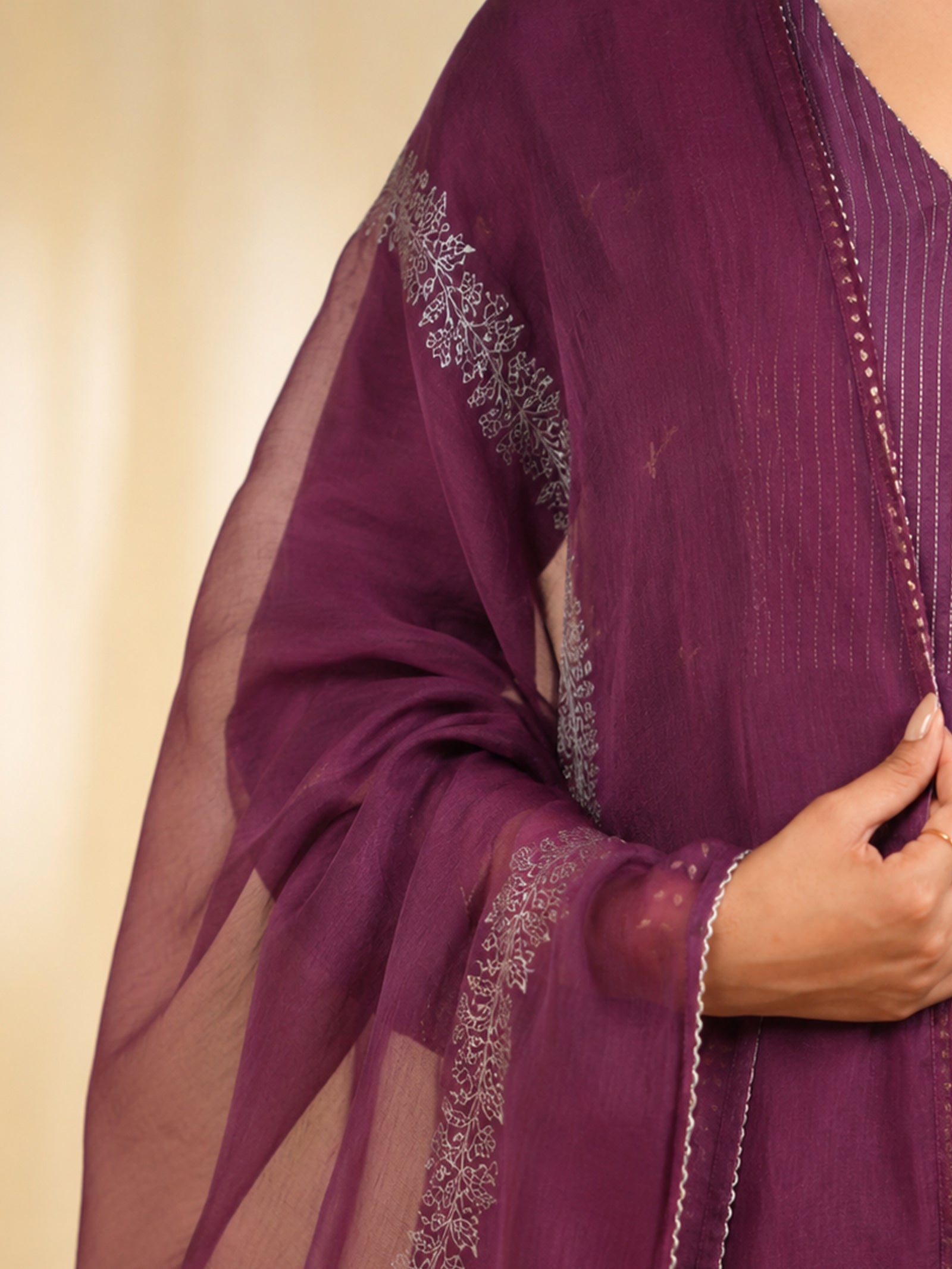 Filigree Orchid Organza Dupatta