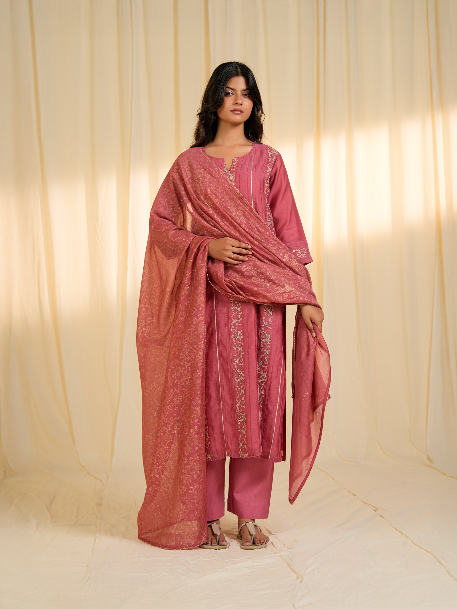 Filigree Vintage Rose Chanderi Dupatta