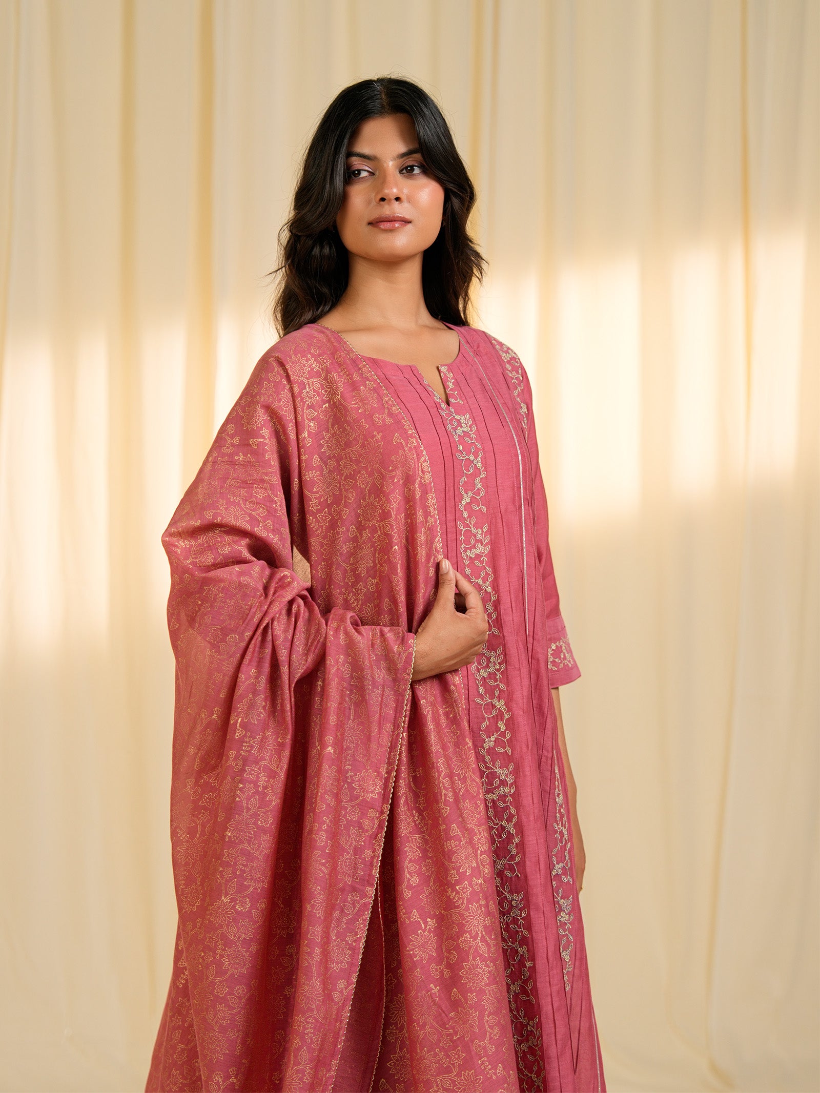 Filigree Vintage Rose Chanderi Dupatta