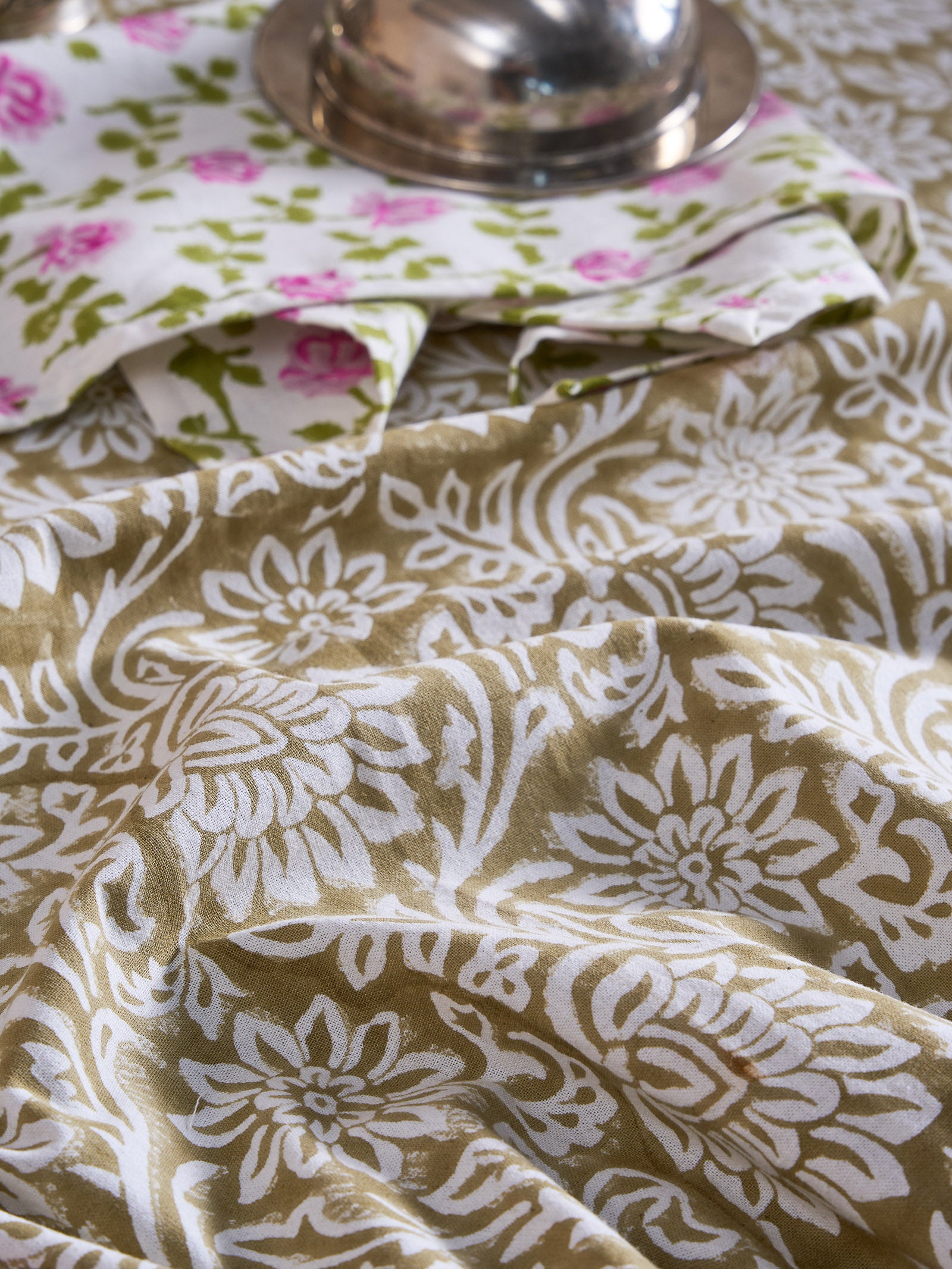 Ganganagar Table Cover