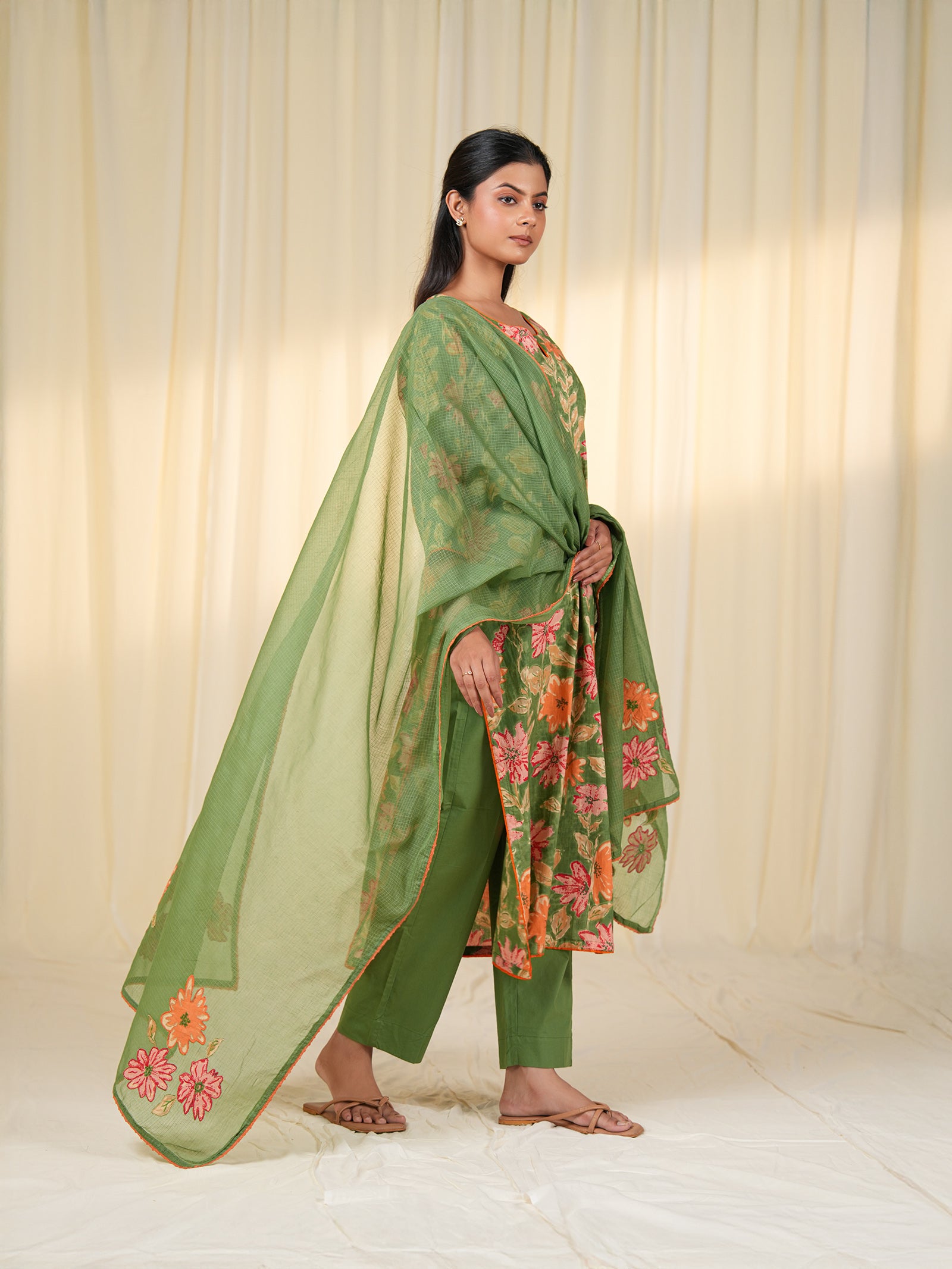 Grove Kota Dupatta