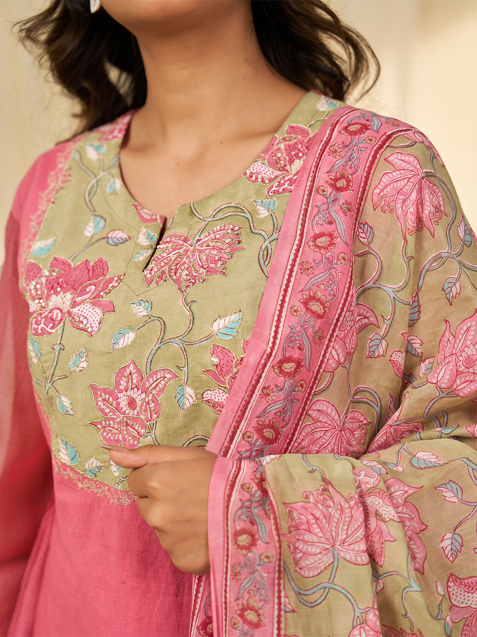Gulabo Chanderi Dupatta