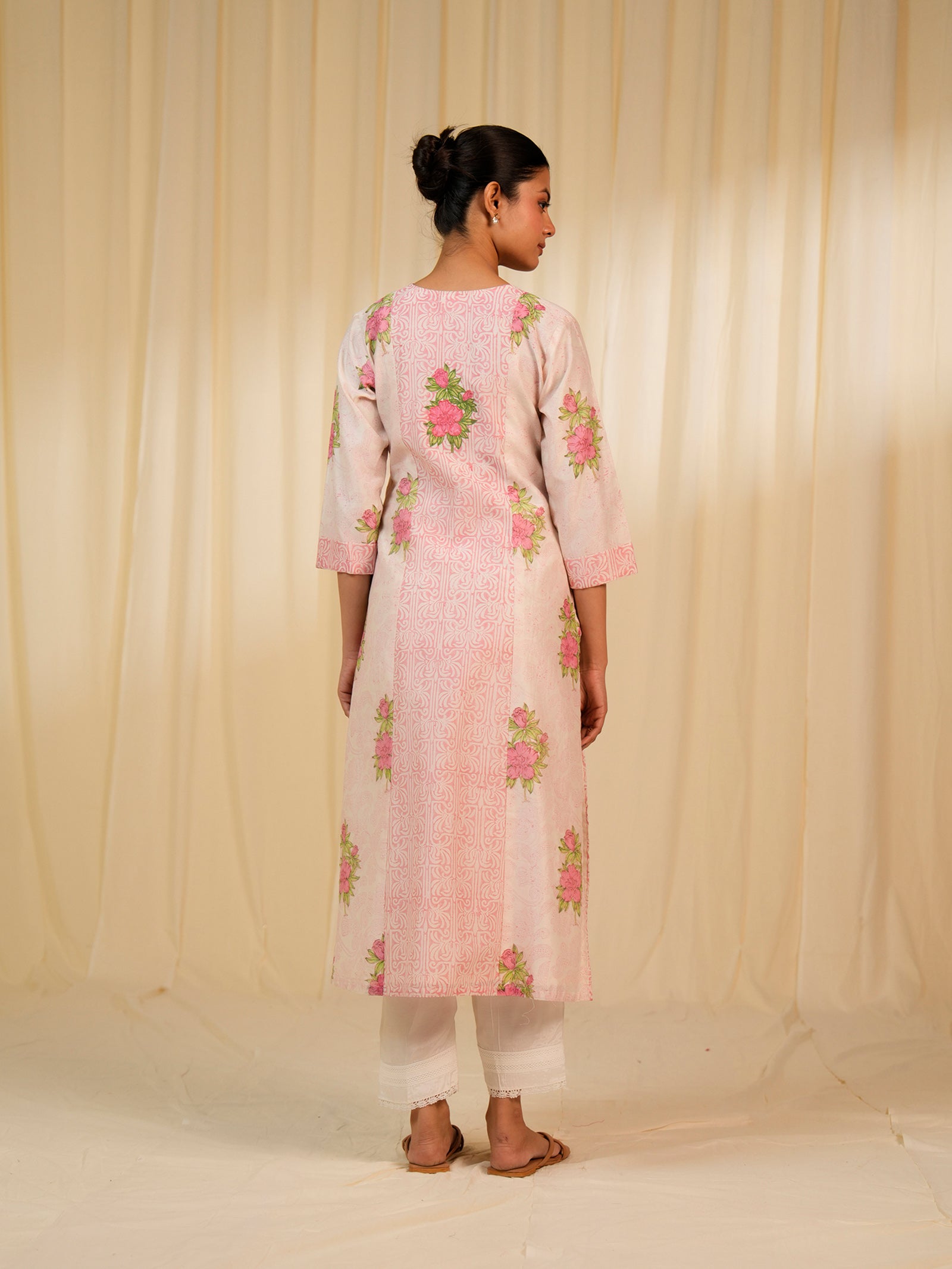 Gulnaz Chanderi Kurta