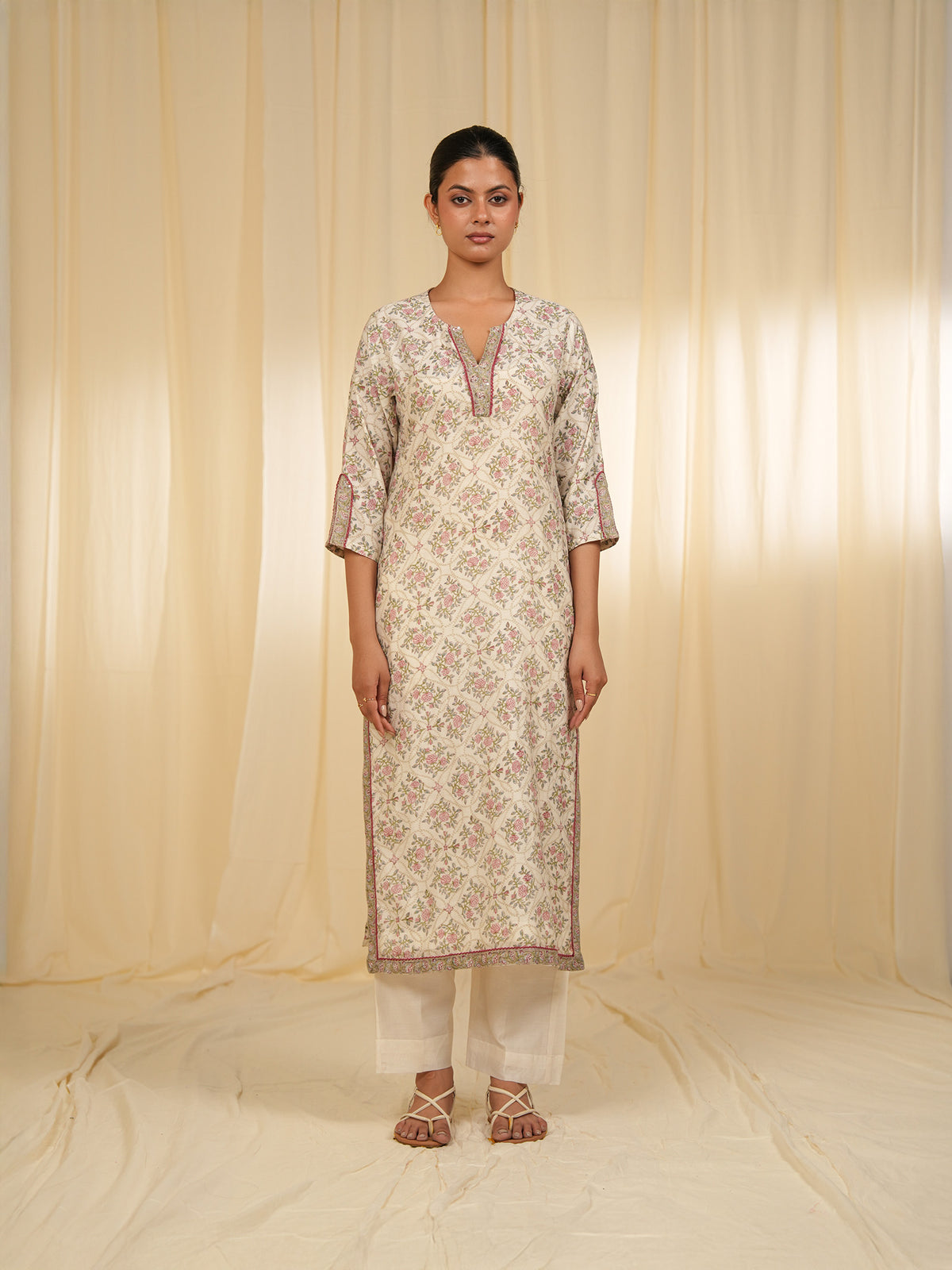 Gulposh Chanderi Kurta