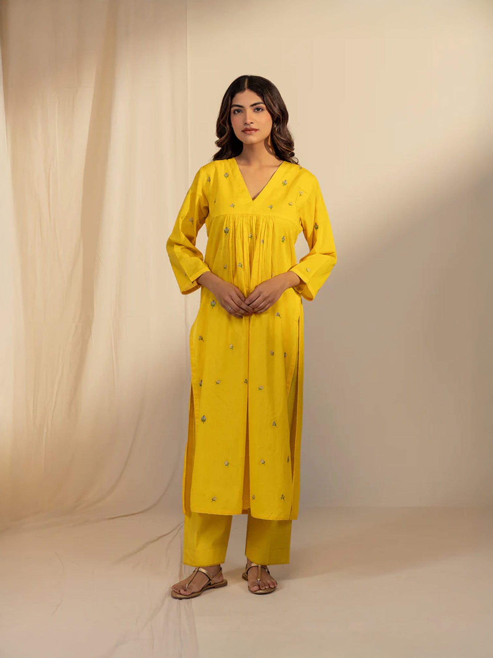 The Artisans Gold Voile Kurta