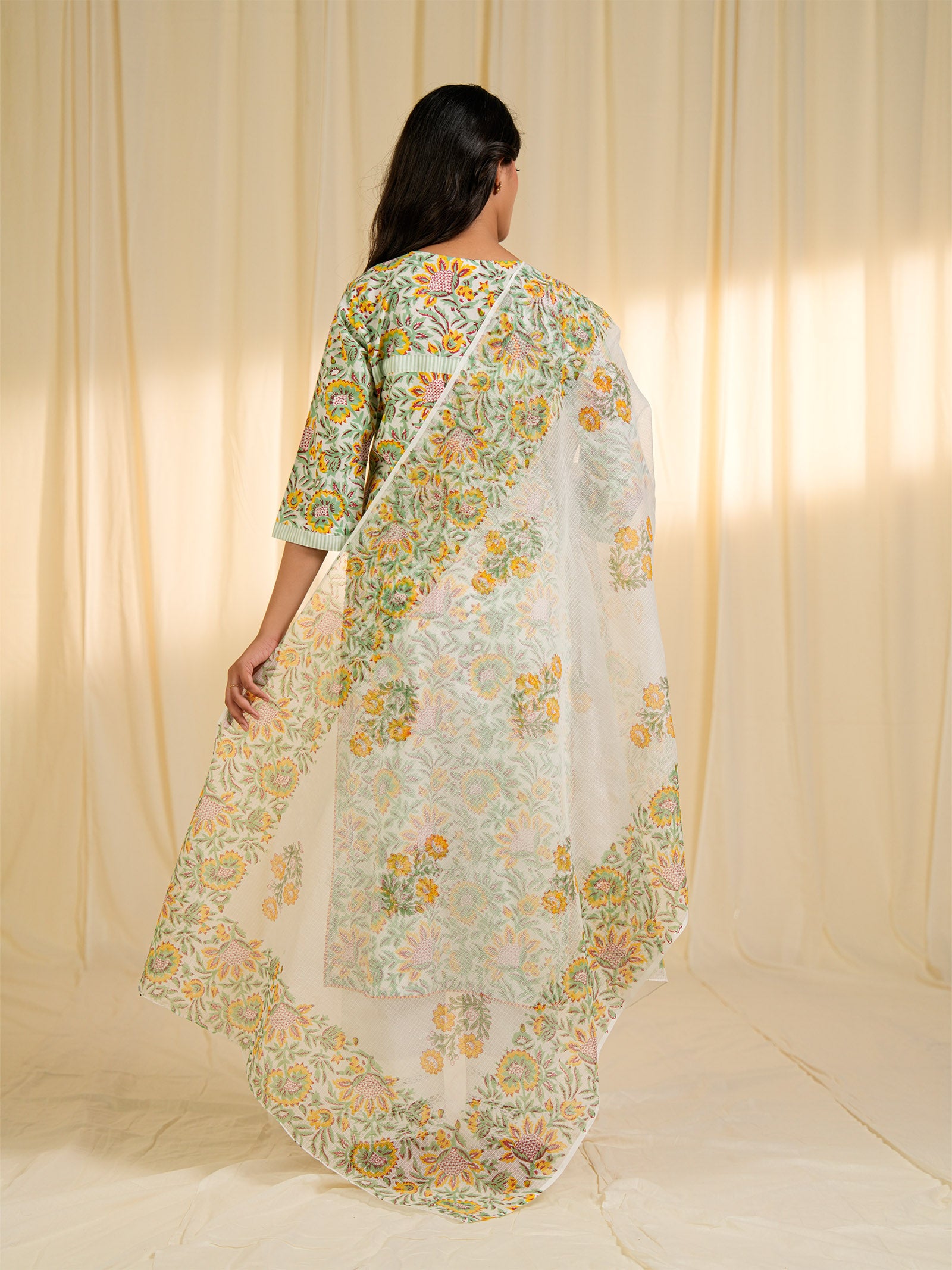 Mango Bite Kota Dupatta