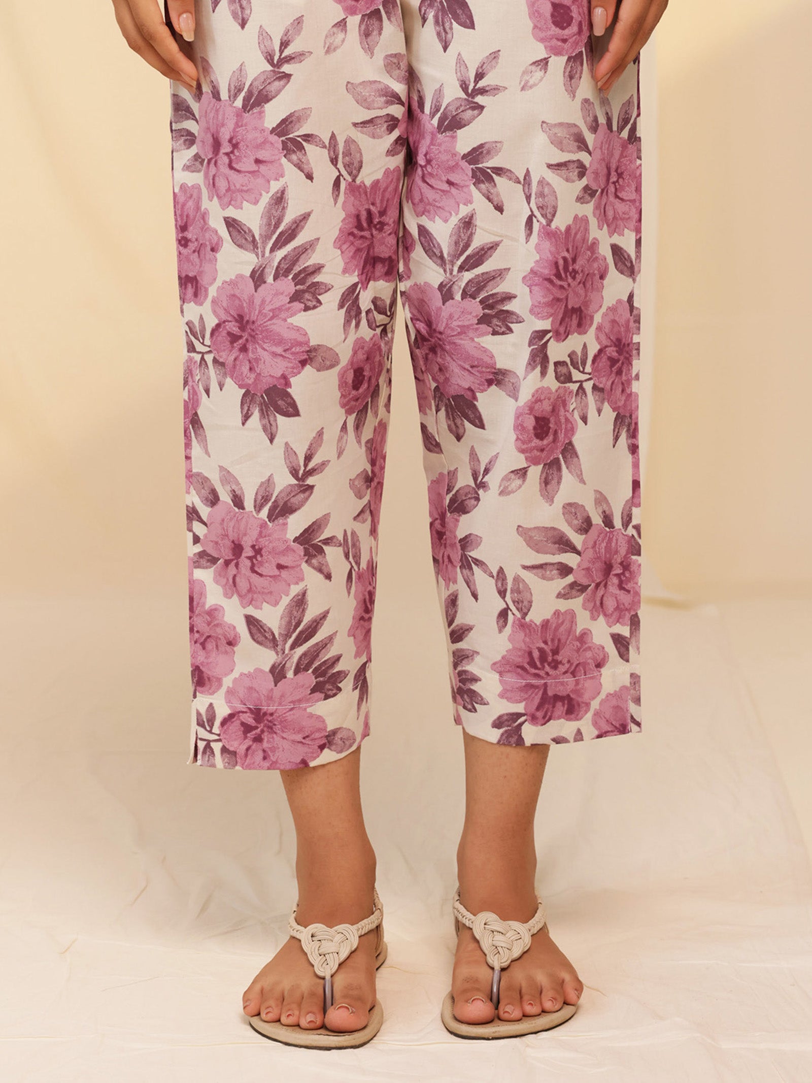 Manhattan Cotton Seriously Short Pants