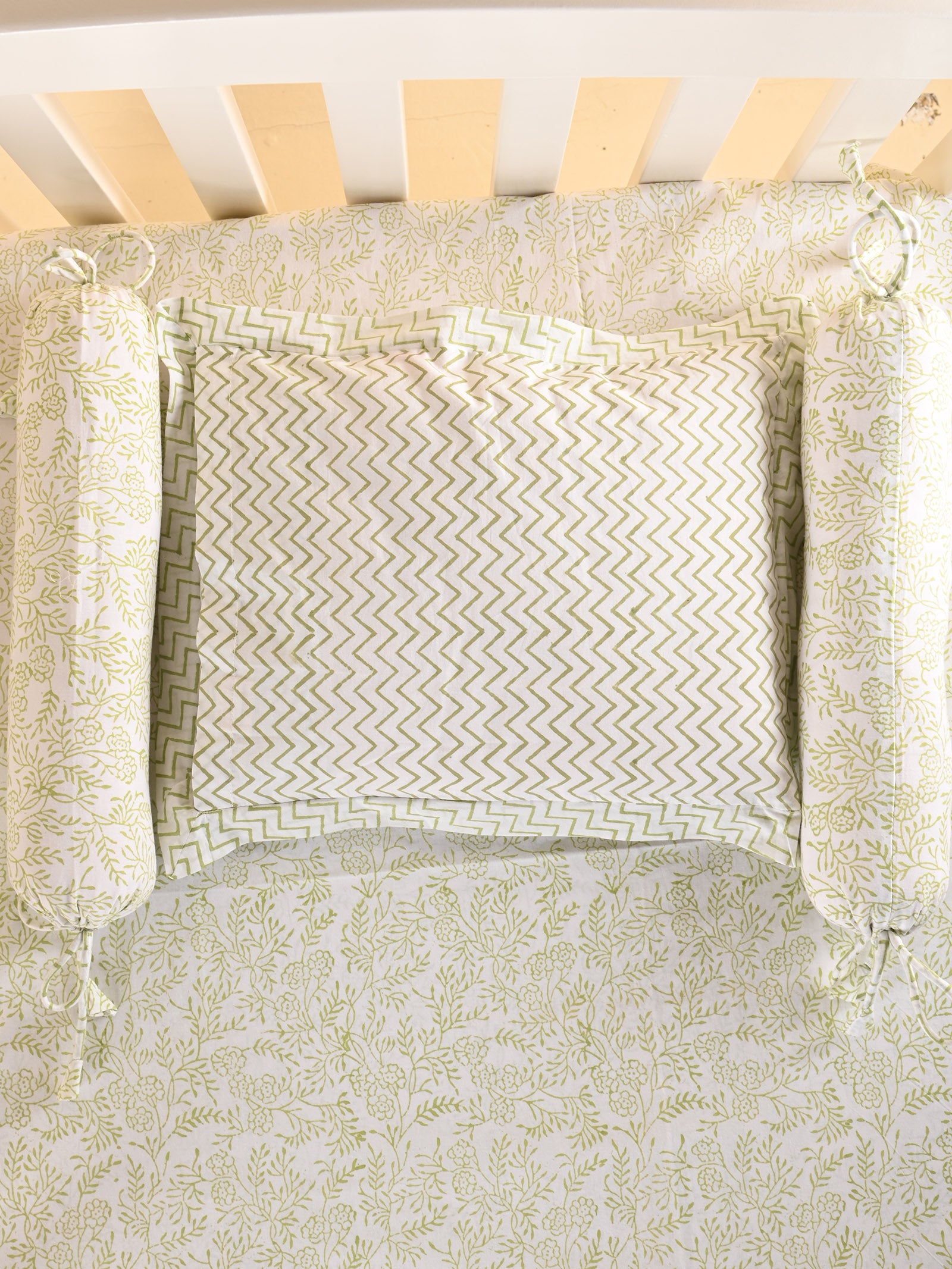 Marty Zebra Crib Set
