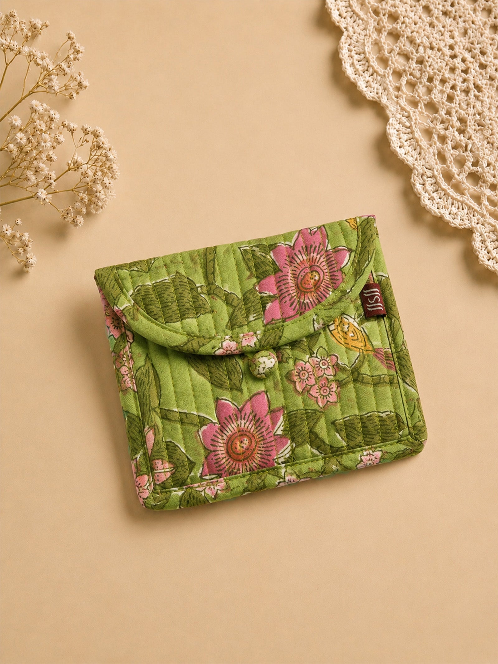 Passiflora Quilted Coin Purse
